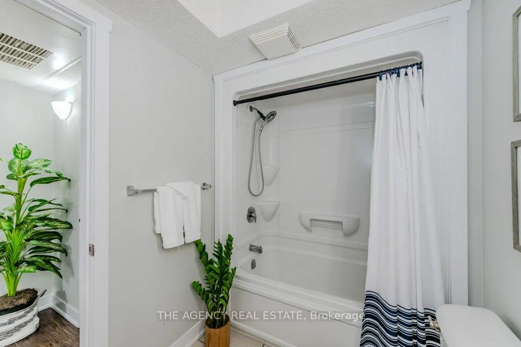 Photo 23 of Unit 5C, 185 Windale Crescent, Kitchener — HOMEH
