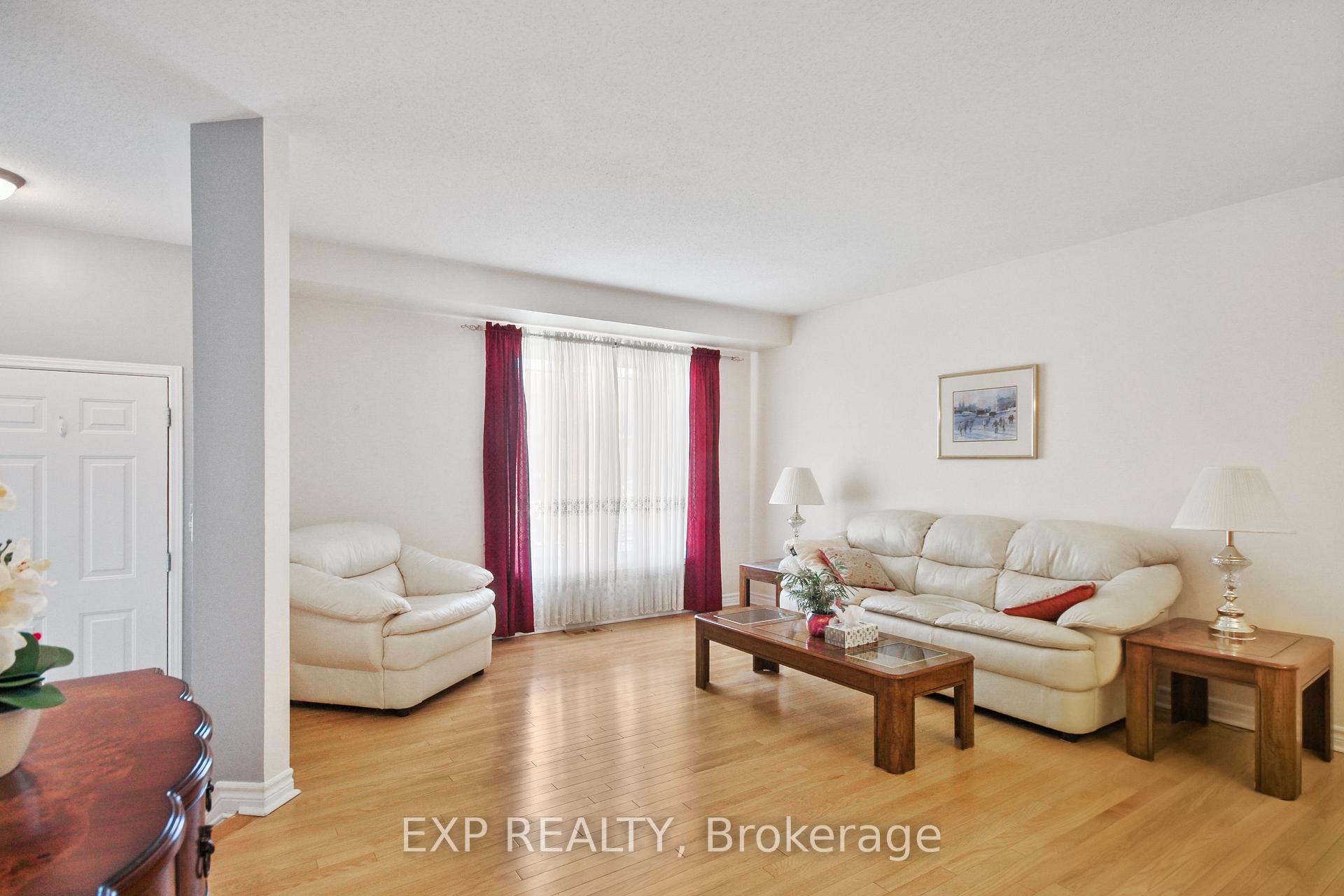 Photo 3 of 618 Beatrice Drive, Ottawa, Barrhaven - Strandherd — HOMEH