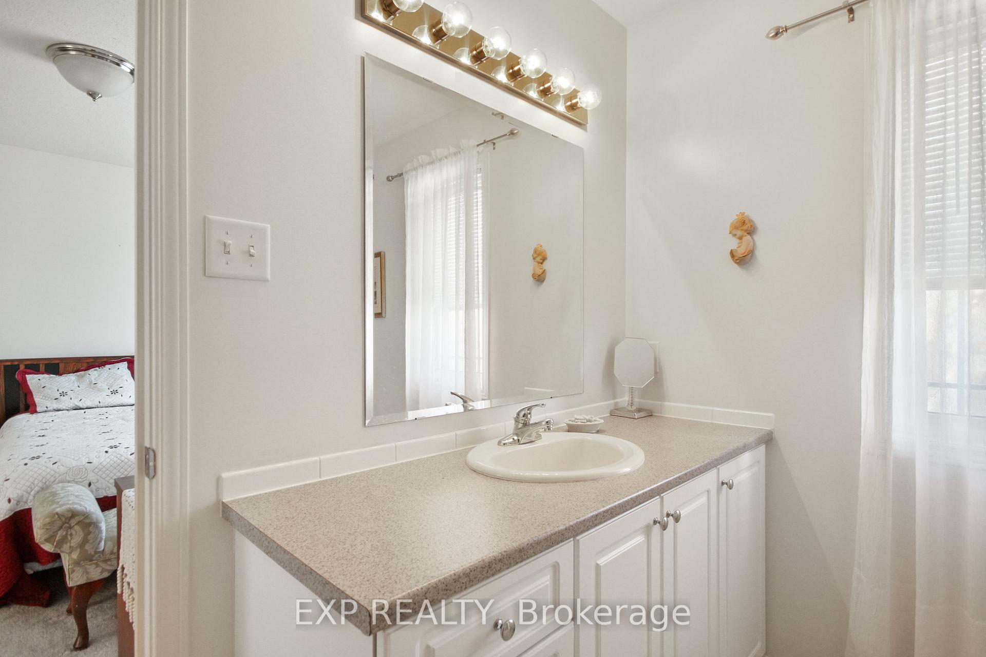 Photo 13 of 618 Beatrice Drive, Ottawa, Barrhaven - Strandherd — HOMEH