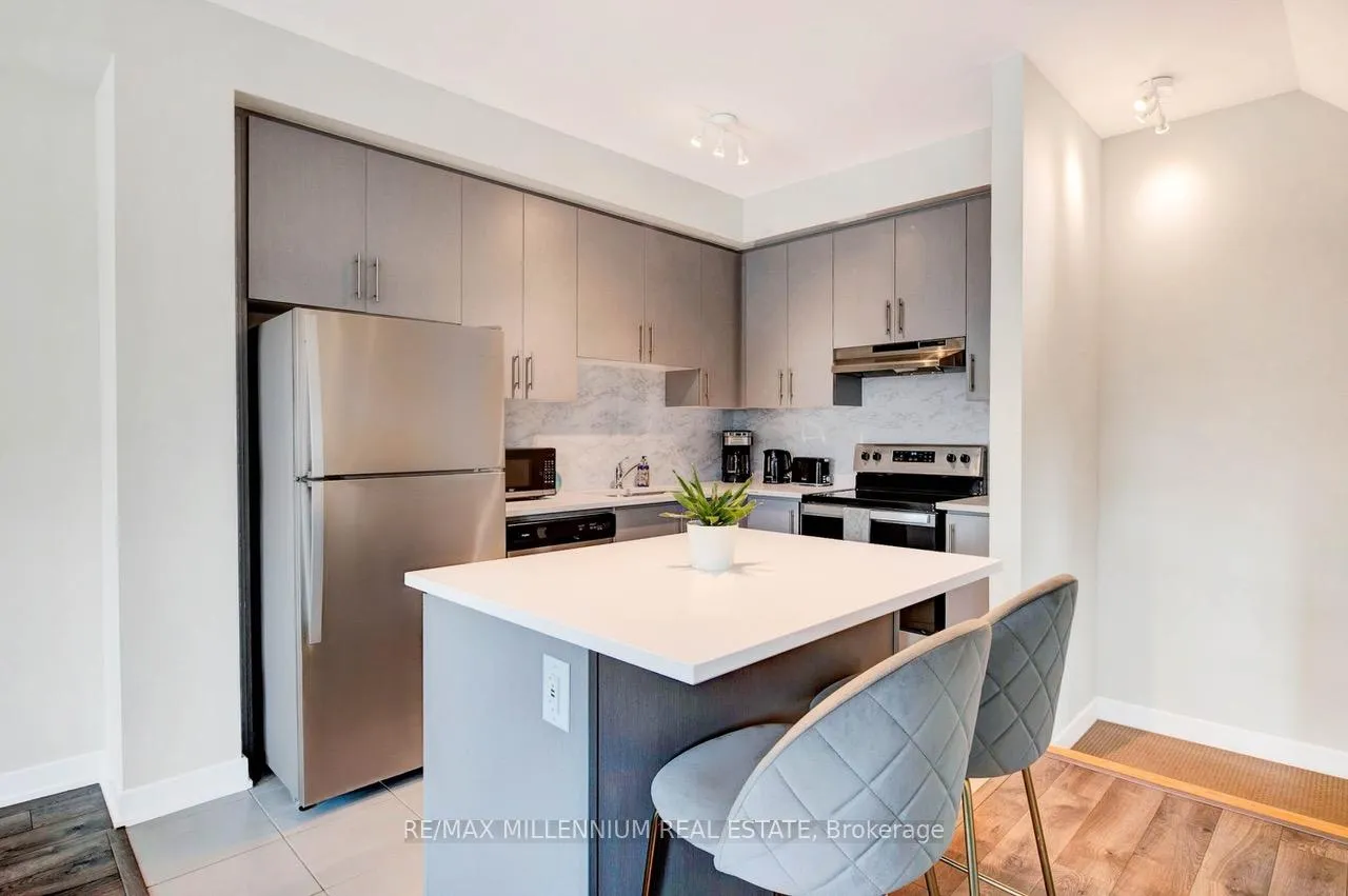 Photo 6 of Unit 83, 590 North Service Road, Hamilton, Stoney Creek — HOMEH