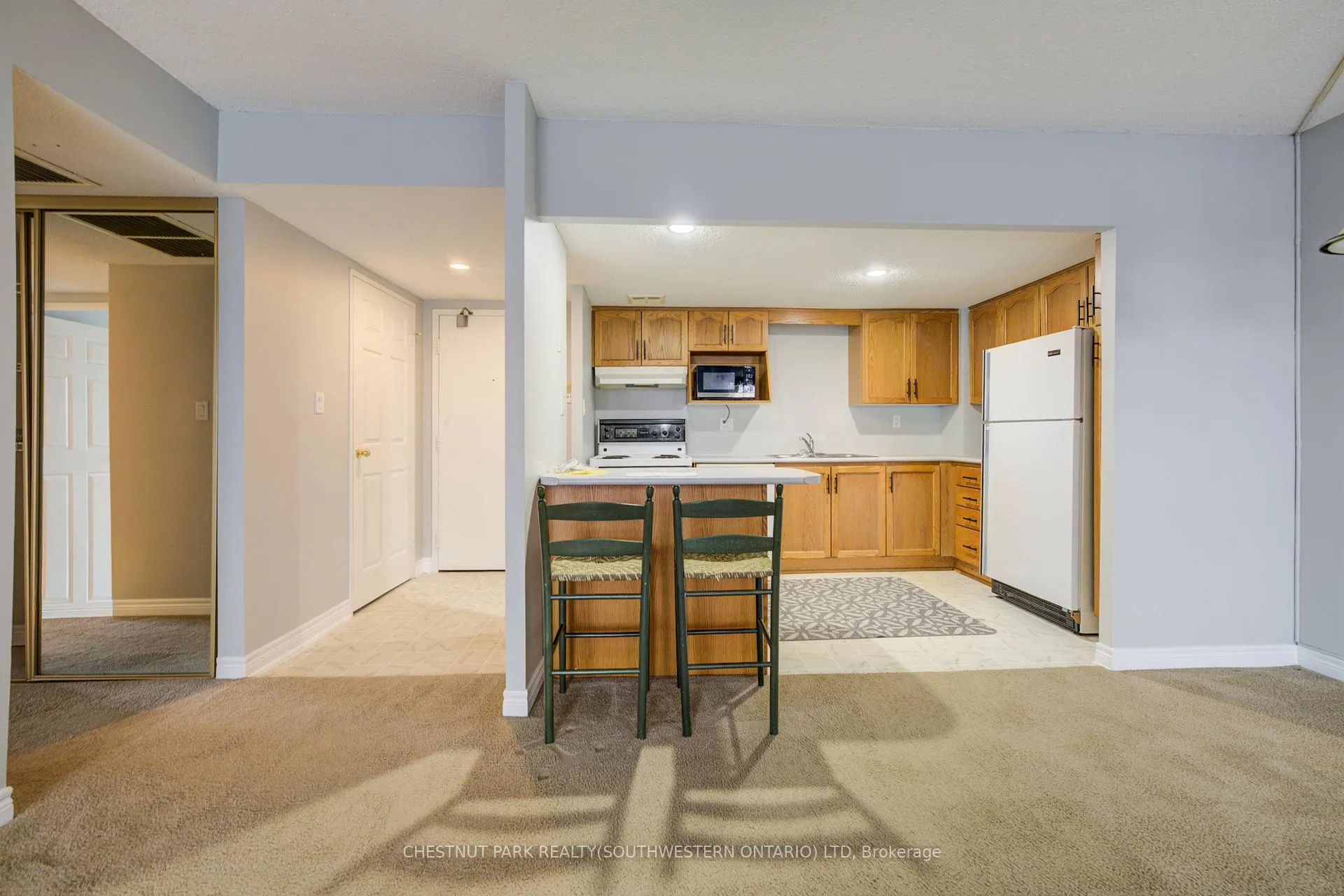 Photo 6 of Unit 507, 260 Sheldon Avenue N, Kitchener — HOMEH