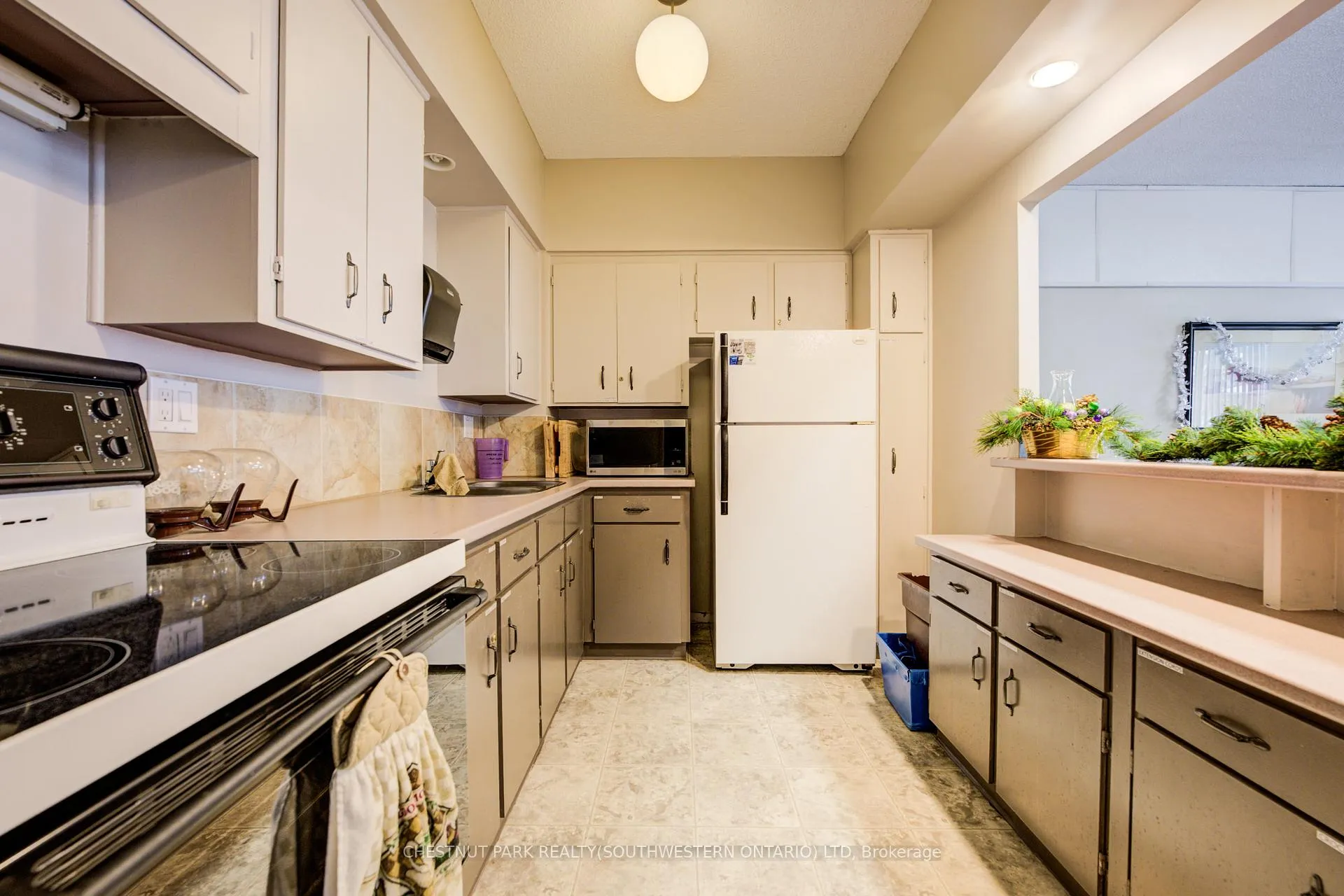 Photo 27 of Unit 507, 260 Sheldon Avenue N, Kitchener — HOMEH
