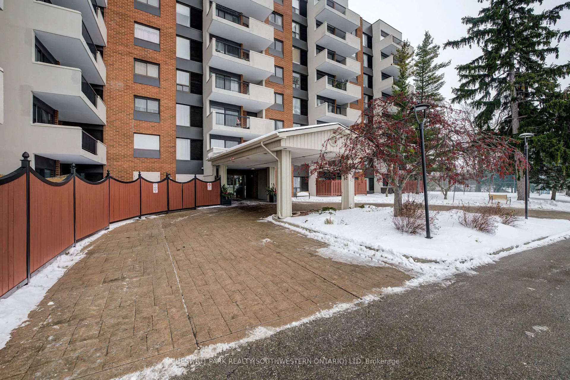Photo 34 of Unit 507, 260 Sheldon Avenue N, Kitchener — HOMEH