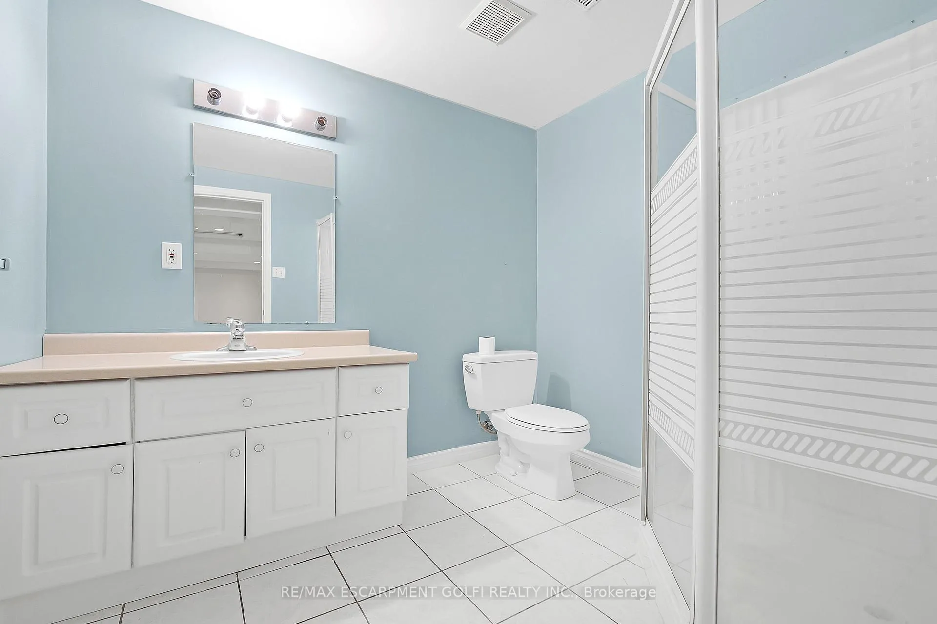 Photo 28 of Unit 24, 20 Meadowlands Boulevard, Hamilton, Meadowlands — HOMEH