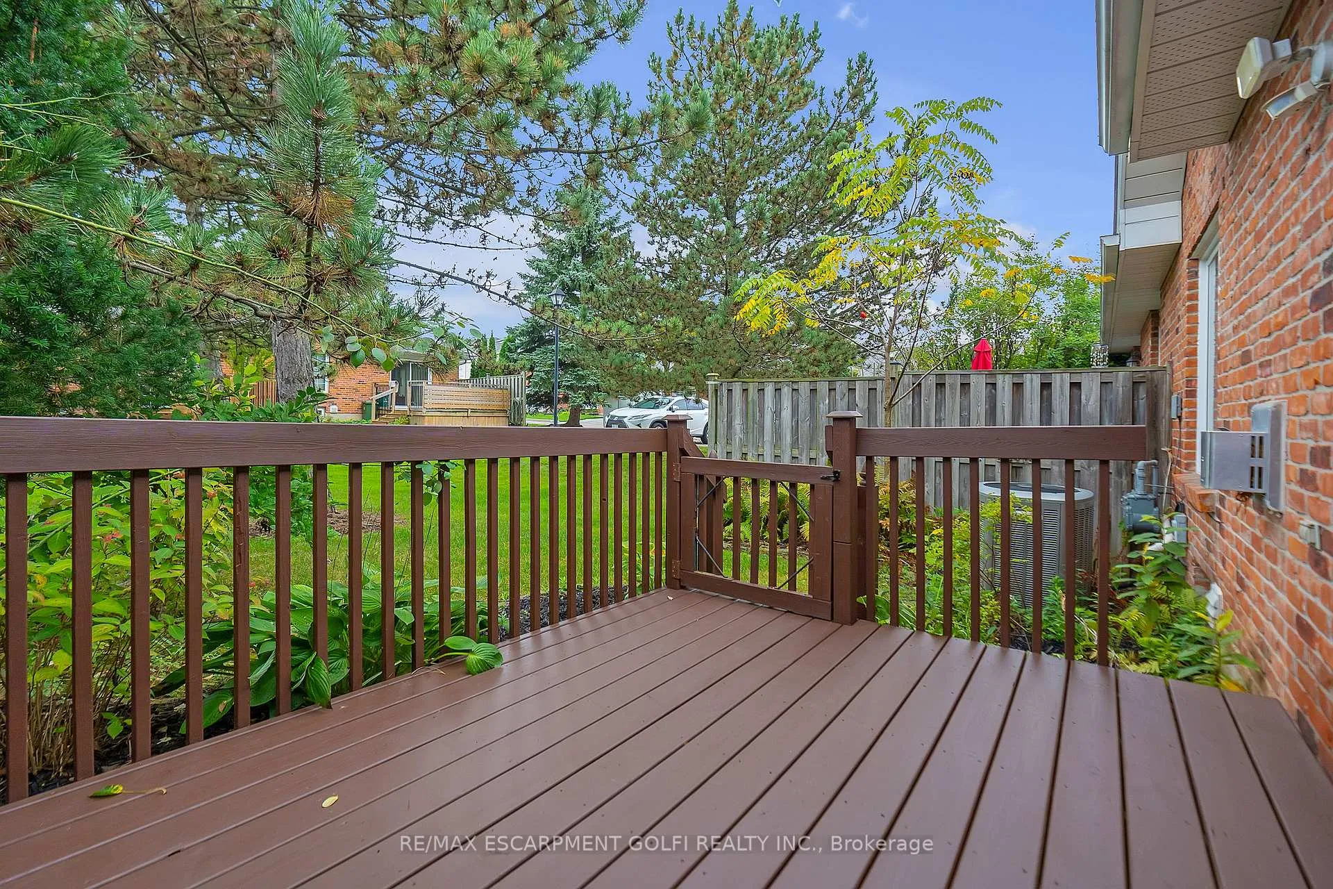 Photo 30 of Unit 24, 20 Meadowlands Boulevard, Hamilton, Meadowlands — HOMEH
