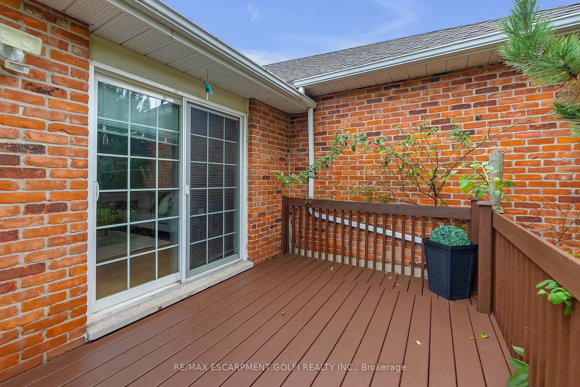 Photo 31 of Unit 24, 20 Meadowlands Boulevard, Hamilton, Meadowlands — HOMEH