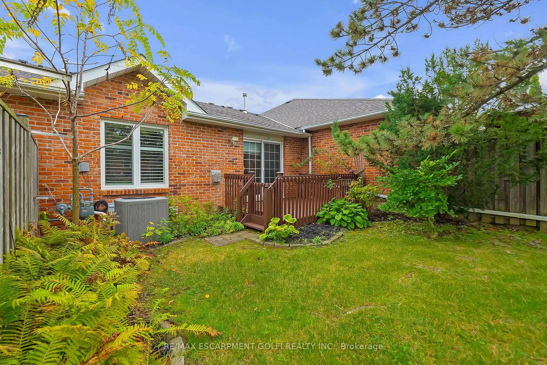 Photo 32 of Unit 24, 20 Meadowlands Boulevard, Hamilton, Meadowlands — HOMEH