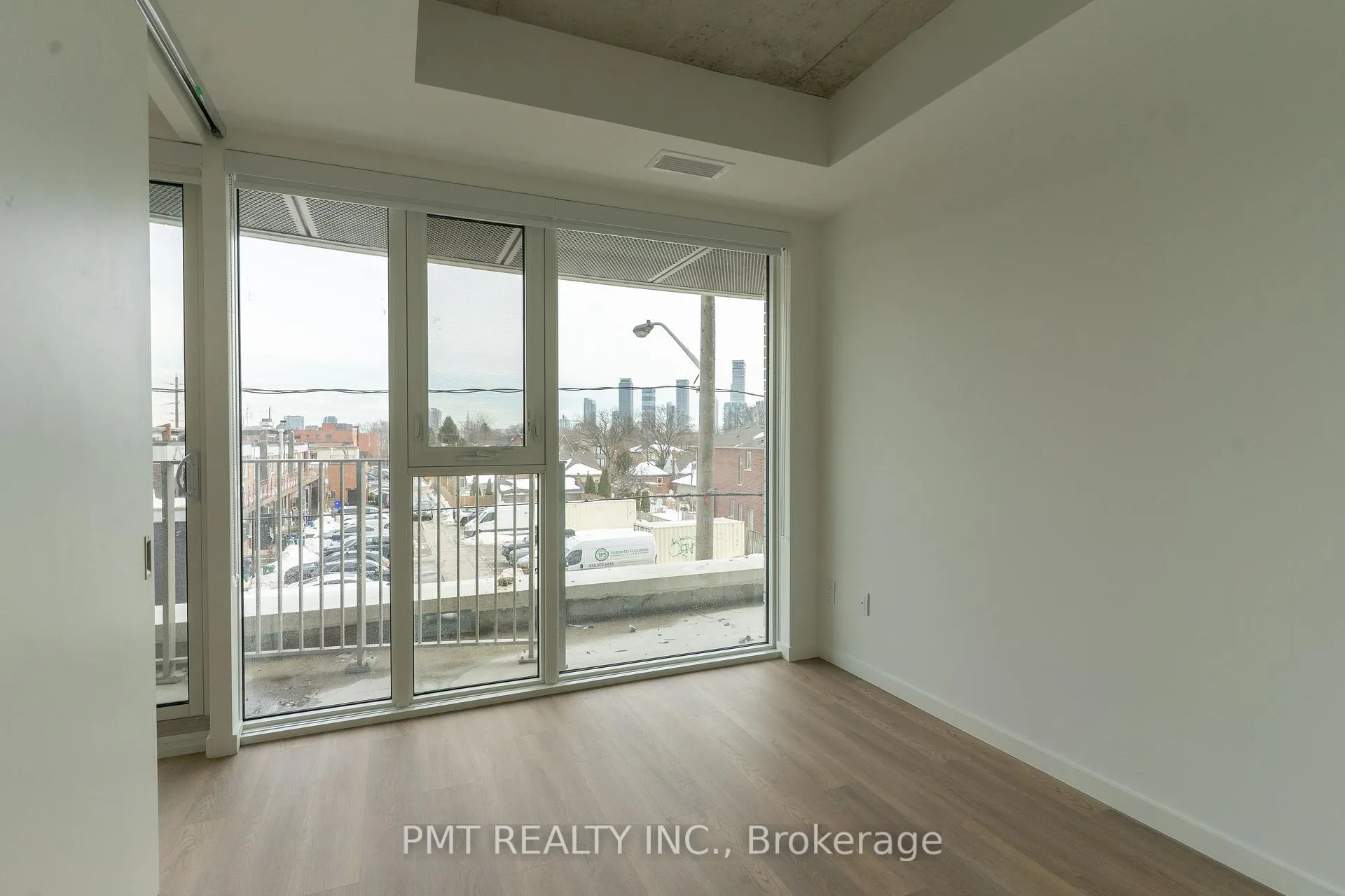Photo 9 of Unit 225, 689 The Queensway, Etobicoke, Stonegate-Queensway — HOMEH