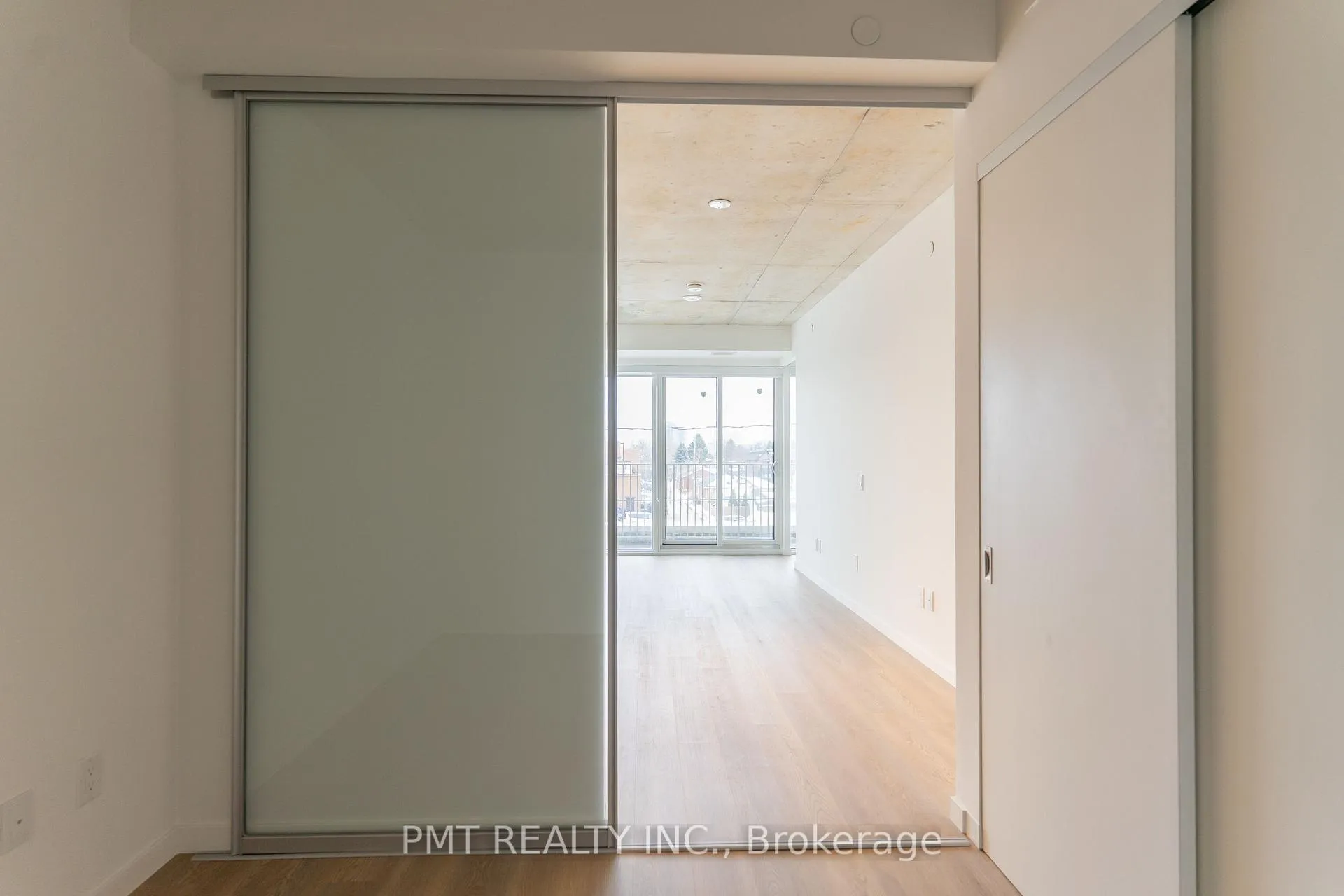 Photo 12 of Unit 225, 689 The Queensway, Etobicoke, Stonegate-Queensway — HOMEH