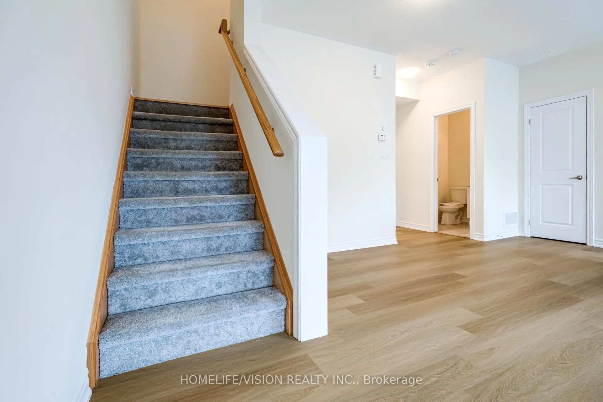 Photo 22 of Unit 3, 480 Beresford Path, Oshawa, Central — HOMEH
