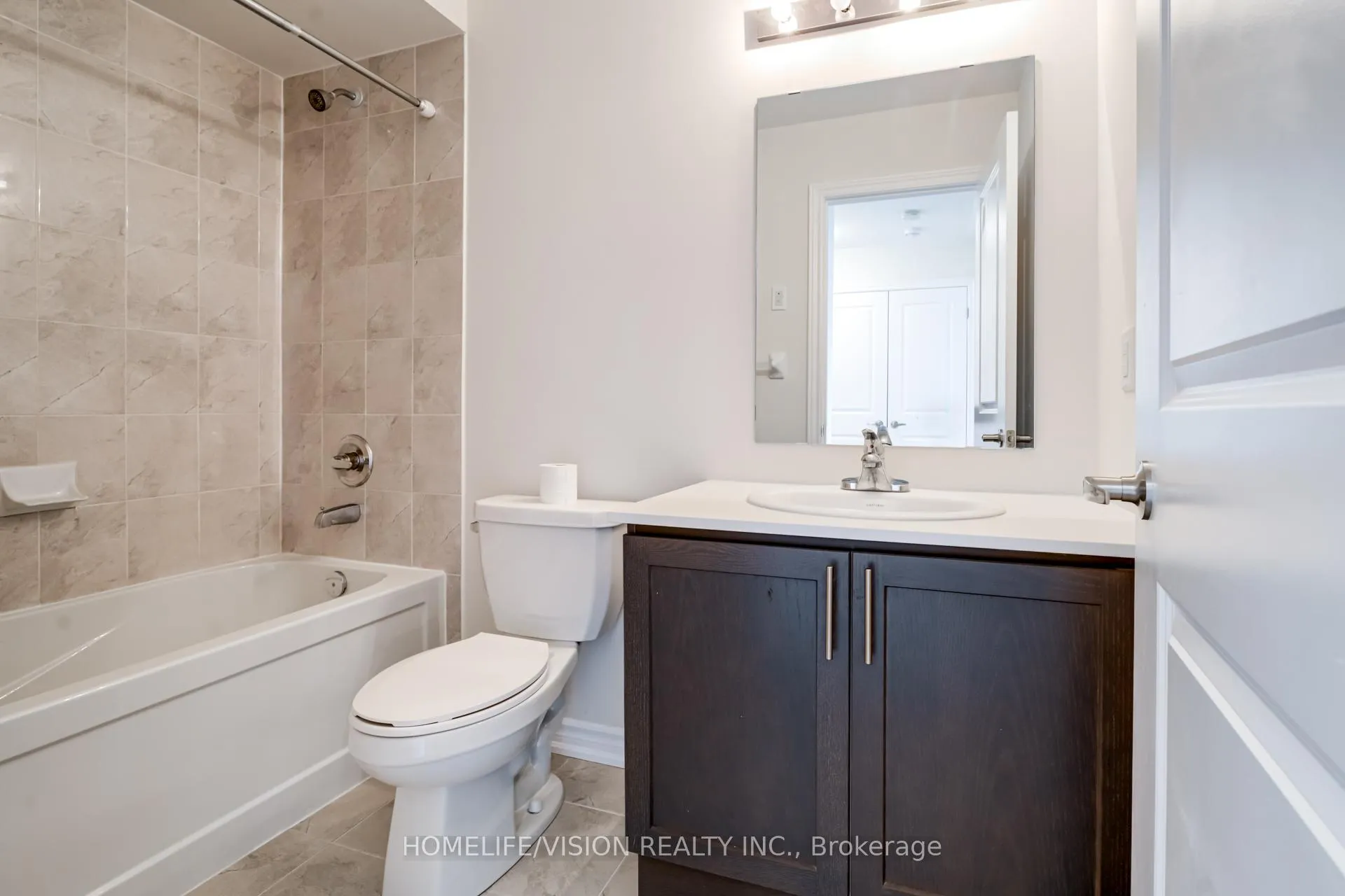 Photo 30 of Unit 3, 480 Beresford Path, Oshawa, Central — HOMEH
