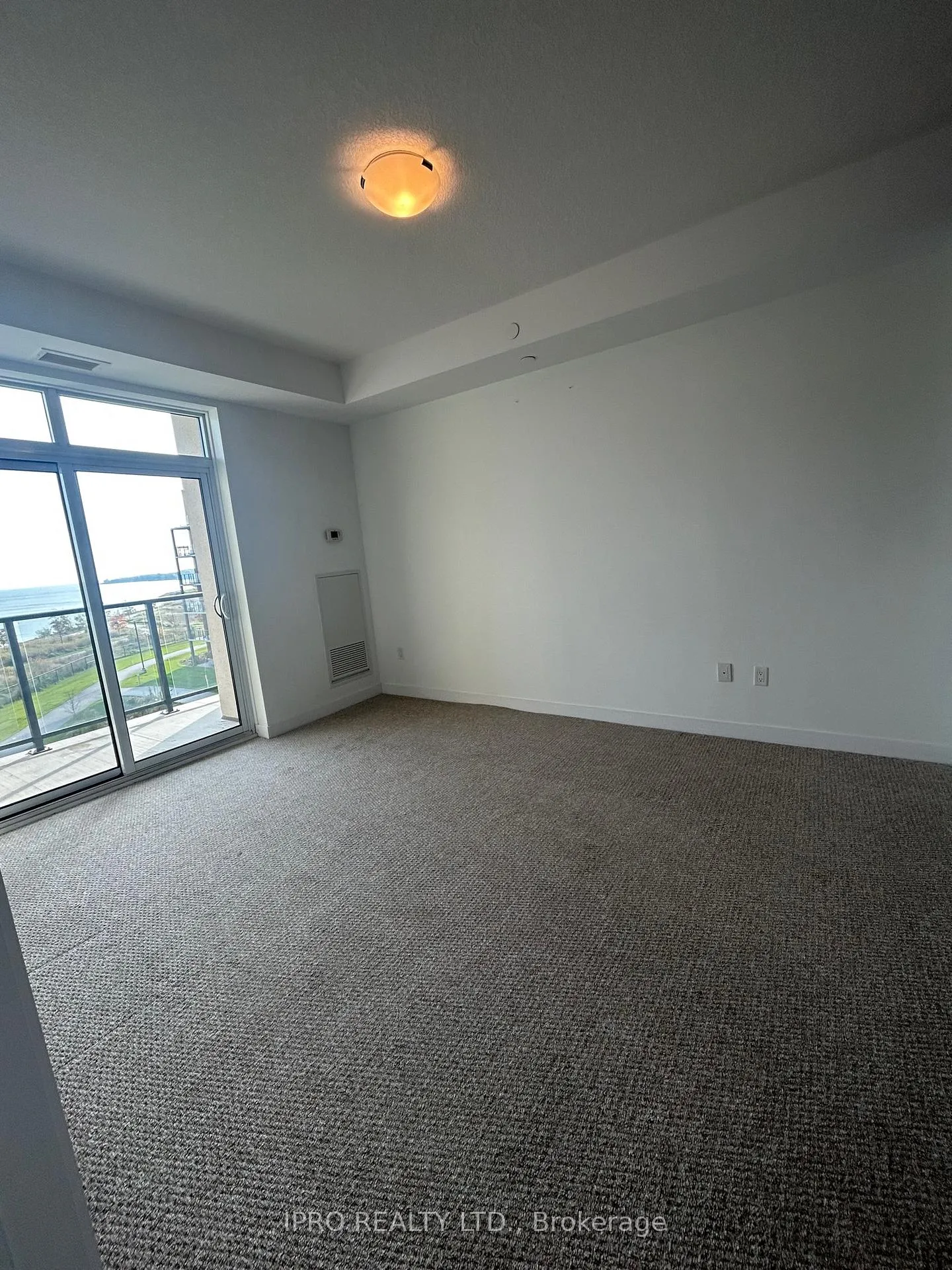 Photo 13 of Unit 436, 101 Shoreview Place, Hamilton, Stoney Creek — HOMEH
