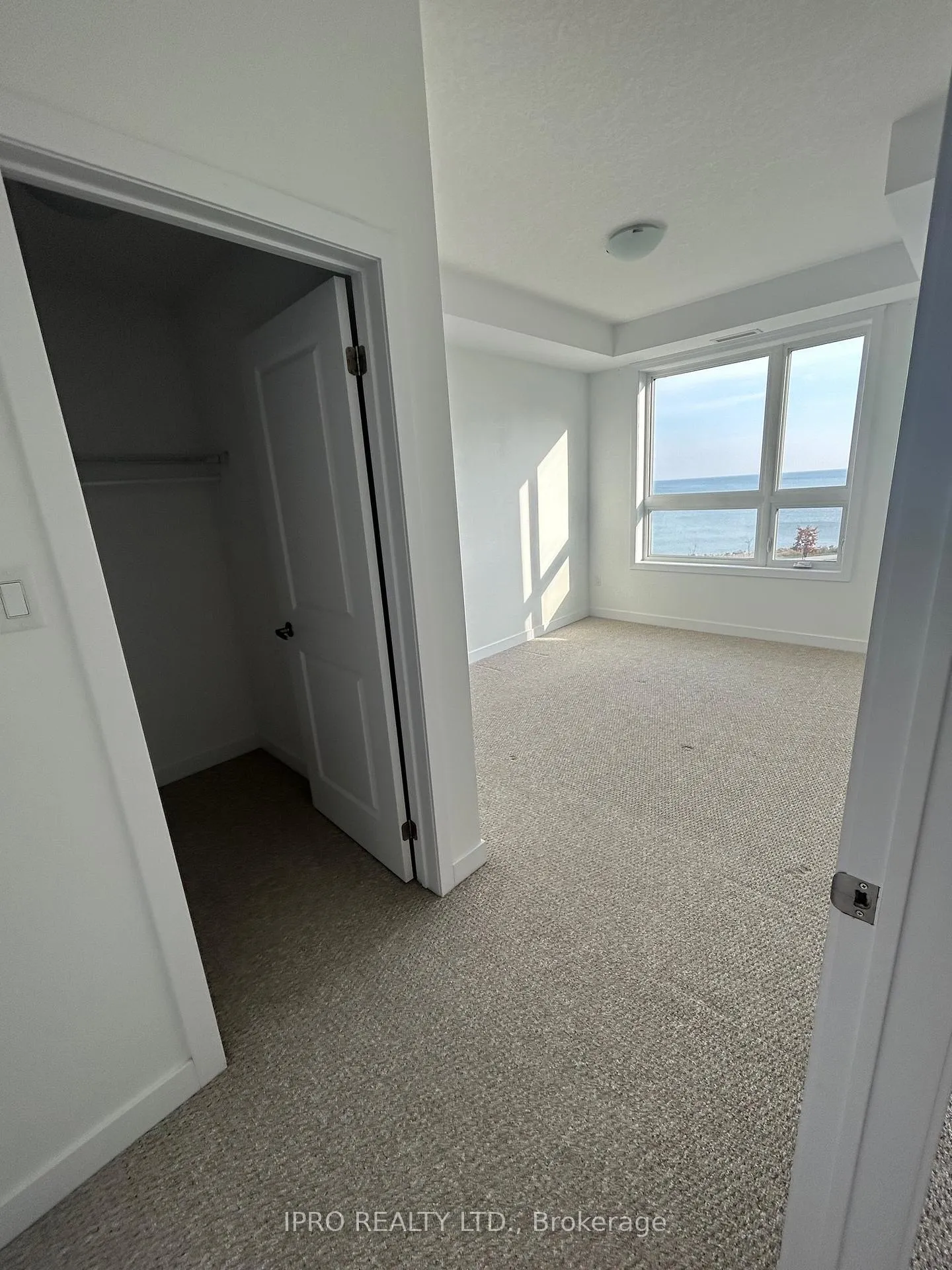 Photo 17 of Unit 436, 101 Shoreview Place, Hamilton, Stoney Creek — HOMEH