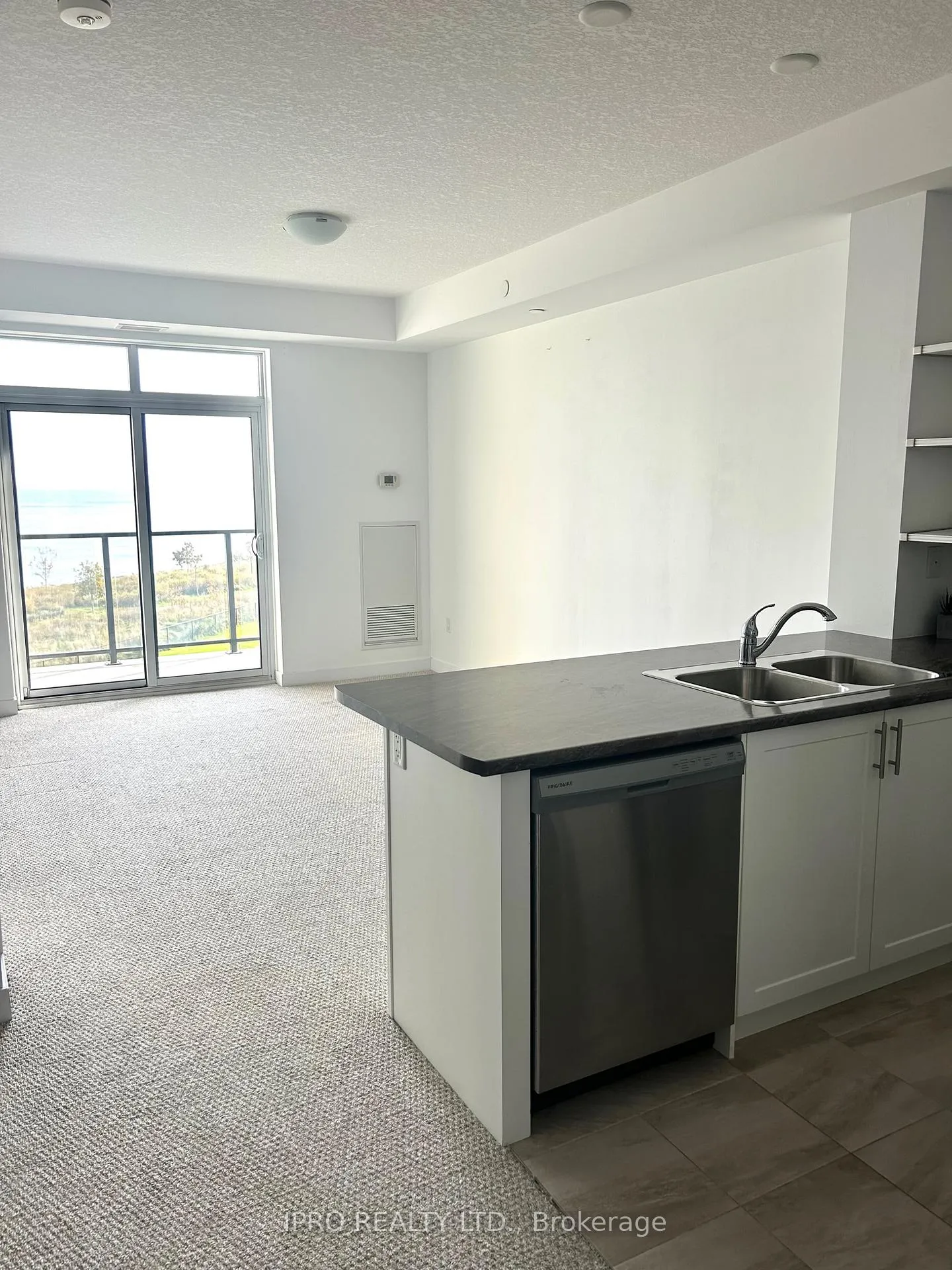 Photo 36 of Unit 436, 101 Shoreview Place, Hamilton, Stoney Creek — HOMEH