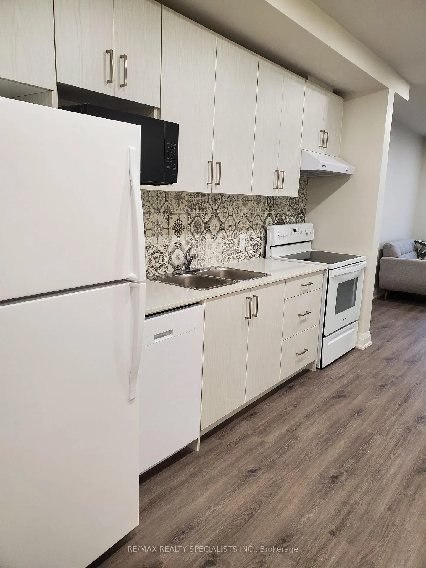 Photo 3 of Unit 301, 307 King Street E, Hamilton, Beasley — HOMEH