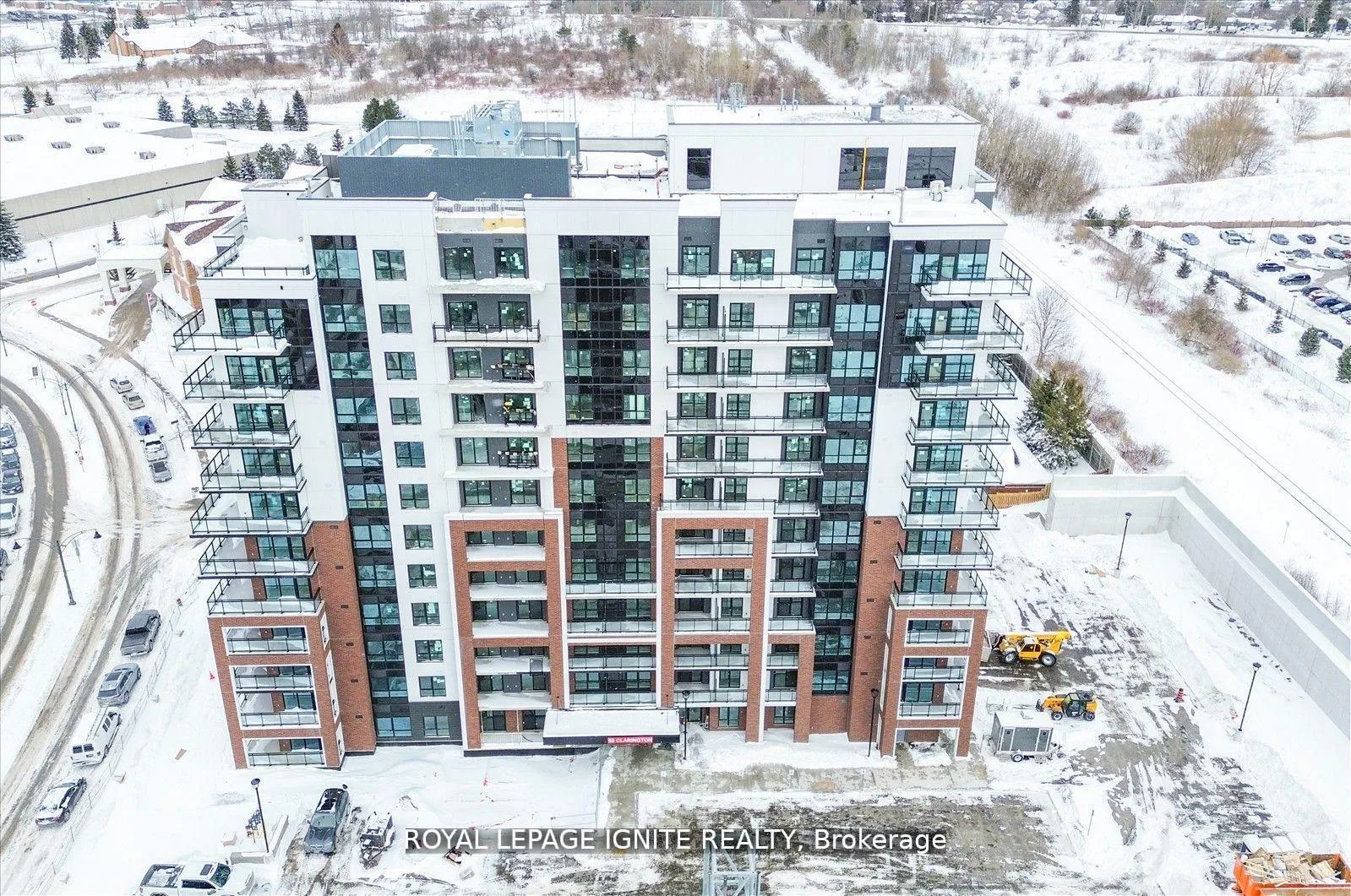 Front of Unit 1002, 55 Clarington Boulevard