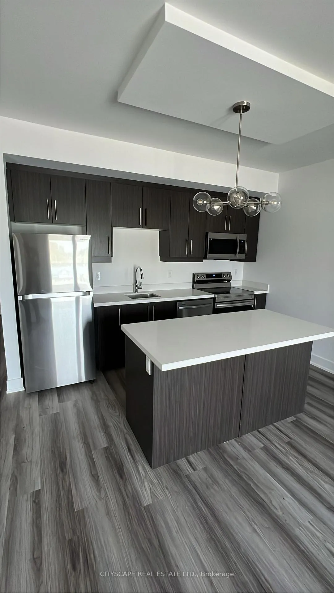 Photo 1 of Unit 522, 575 Conklin Road, Brant, Brantford Twp — HOMEH