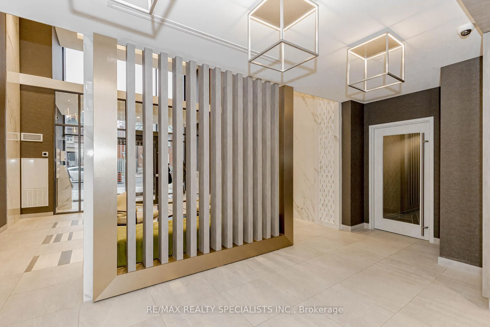 Photo 11 of Unit 105, 415 Main Street W, Hamilton, Kirkendall — HOMEH