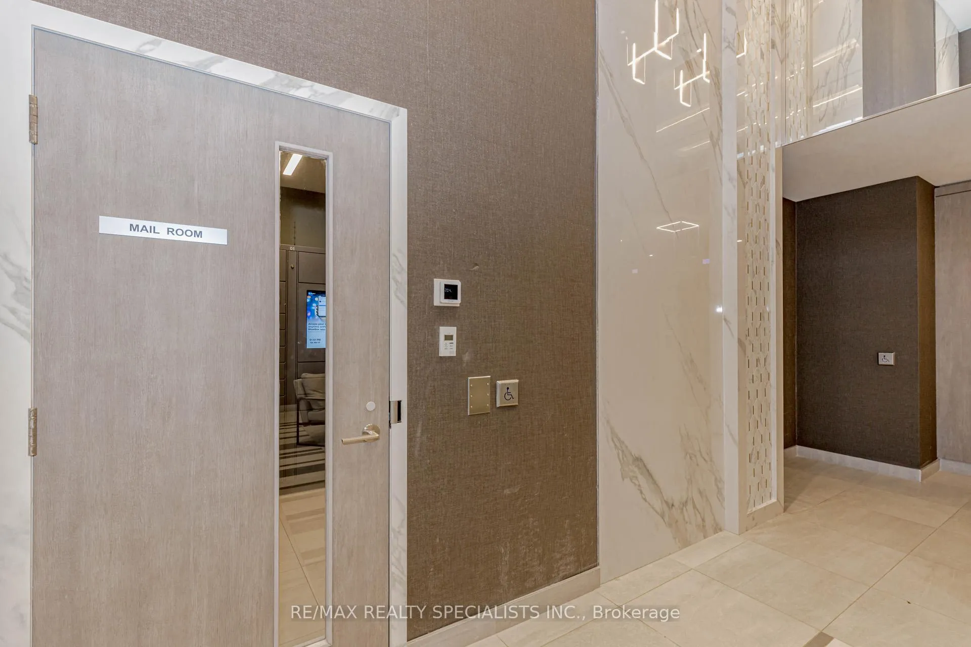 Photo 13 of Unit 105, 415 Main Street W, Hamilton, Kirkendall — HOMEH