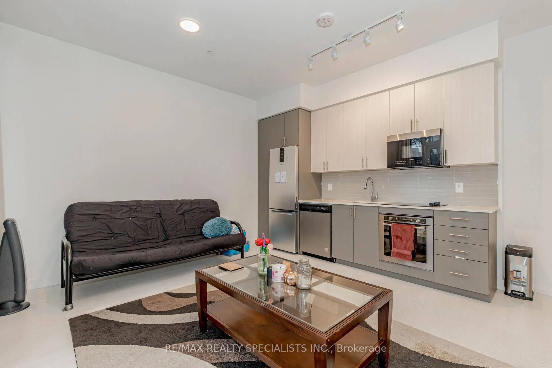 Photo 15 of Unit 105, 415 Main Street W, Hamilton, Kirkendall — HOMEH