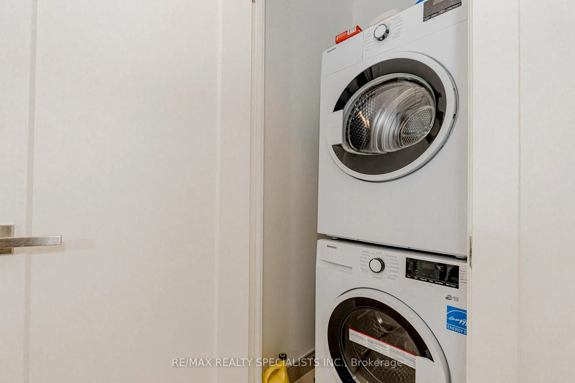 Photo 28 of Unit 105, 415 Main Street W, Hamilton, Kirkendall — HOMEH