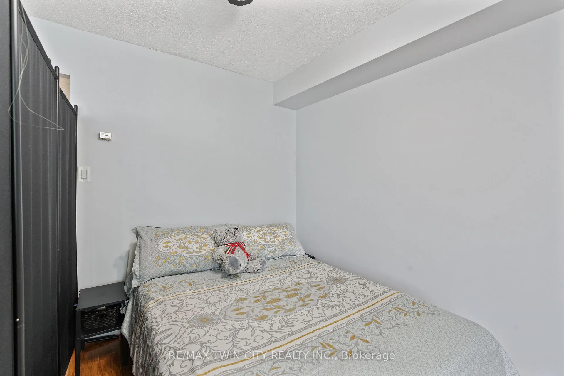 Photo 13 of 225 Harvard Place, Waterloo, Lincoln Heights — HOMEH
