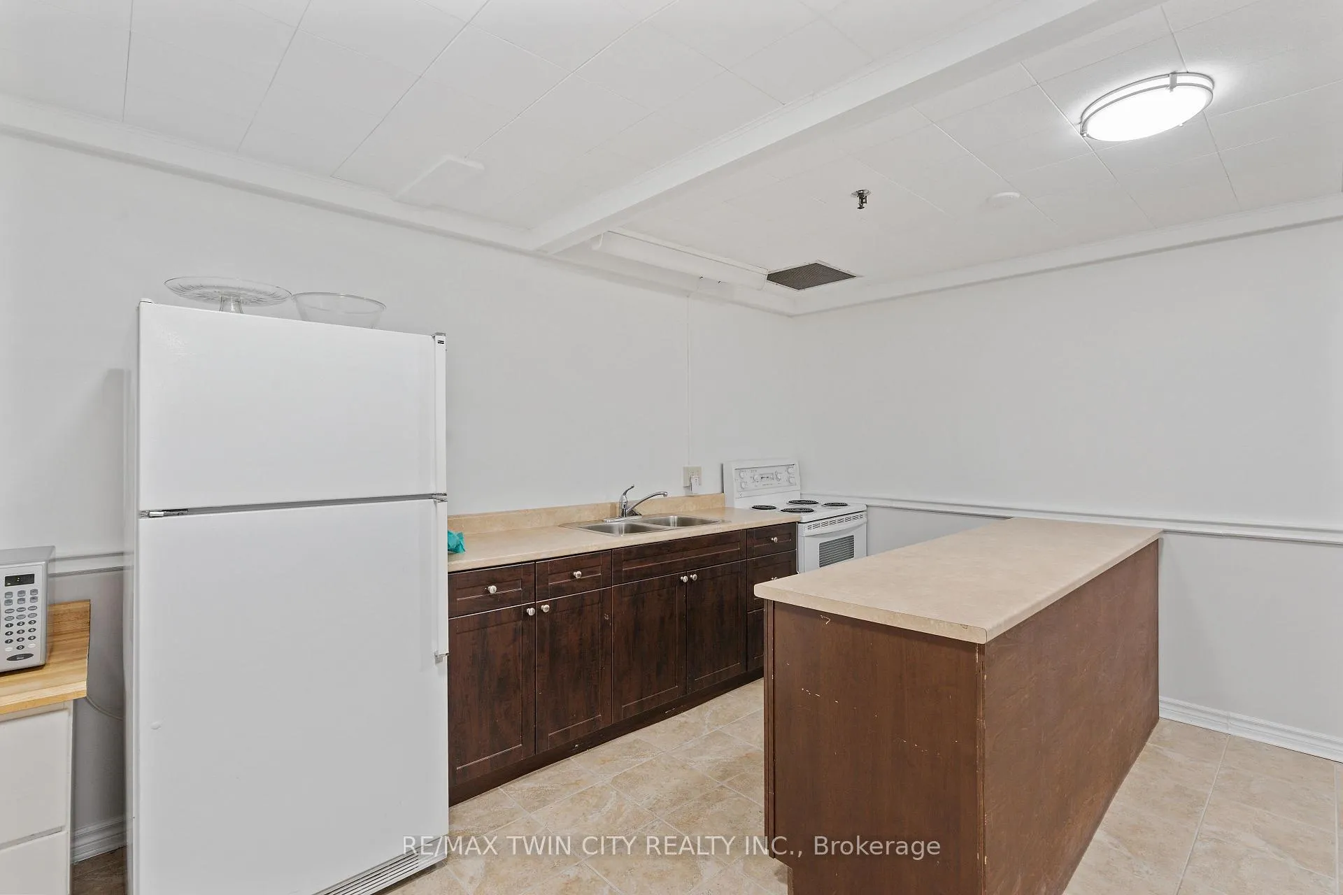 Photo 36 of 225 Harvard Place, Waterloo, Lincoln Heights — HOMEH