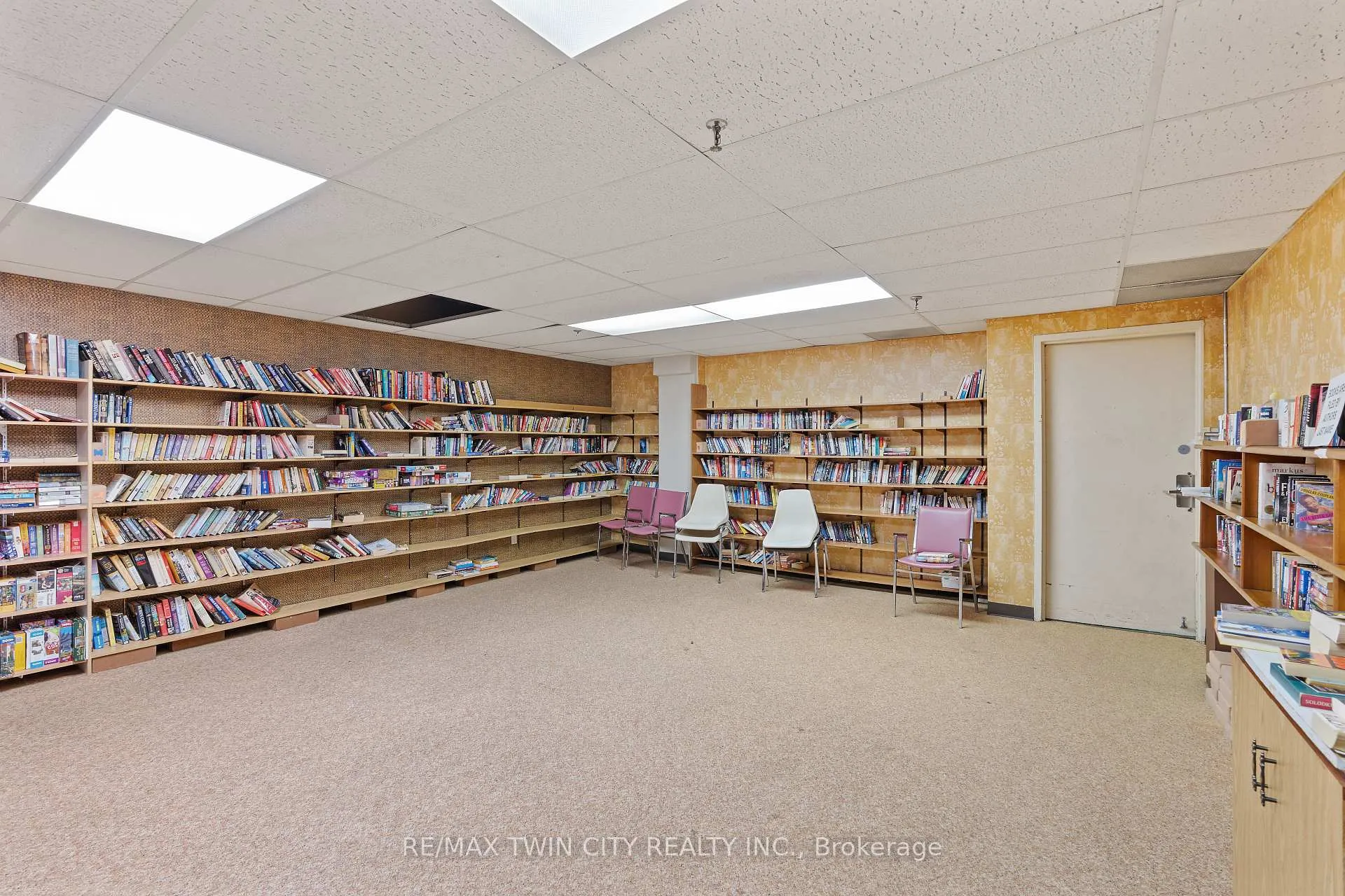 Photo 42 of 225 Harvard Place, Waterloo, Lincoln Heights — HOMEH