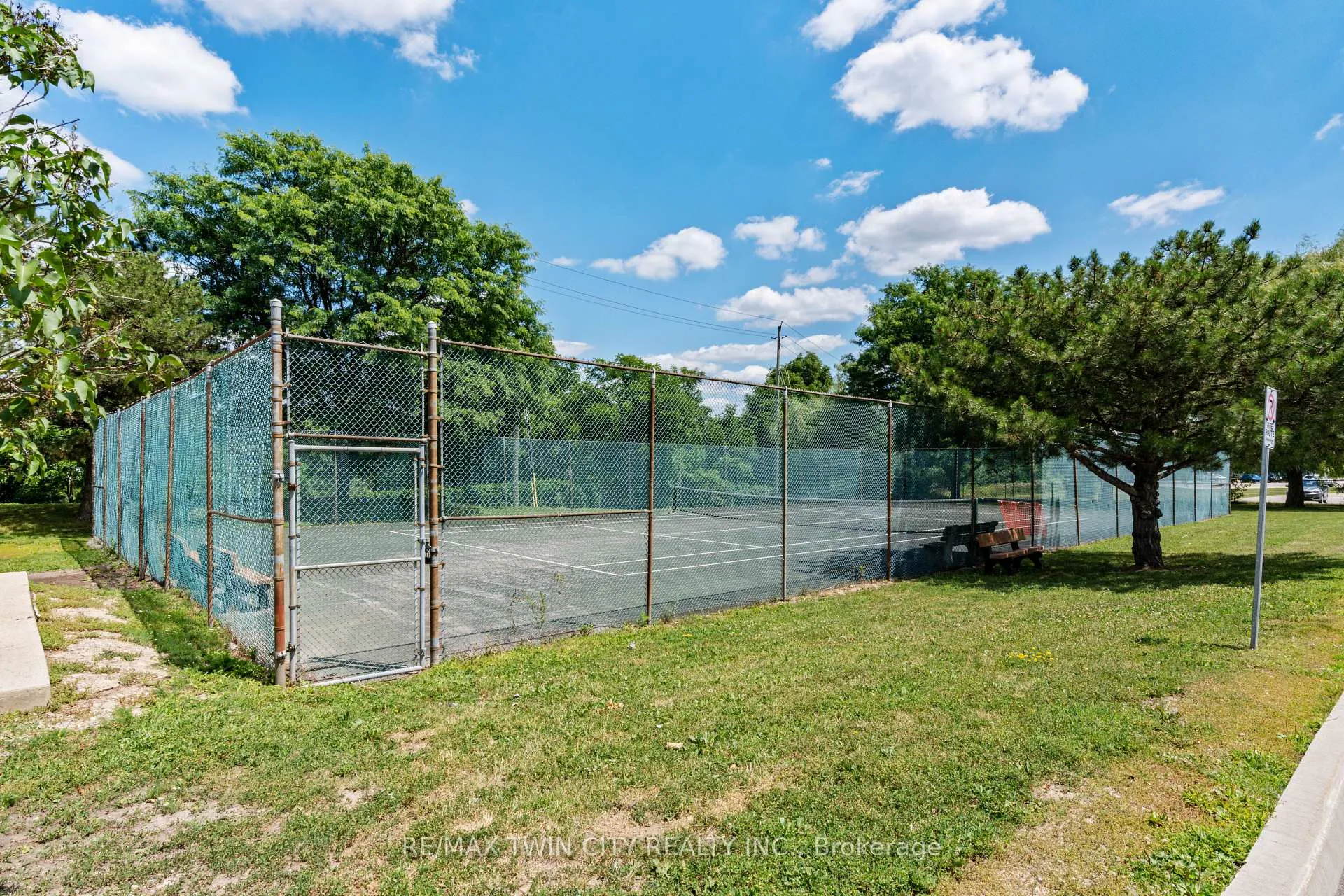 Photo 47 of 225 Harvard Place, Waterloo, Lincoln Heights — HOMEH