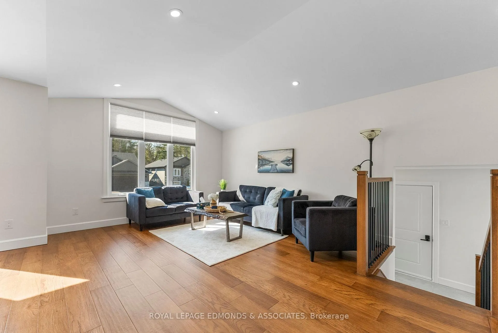 Photo 8 of 142 Chad Street, Petawawa — HOMEH