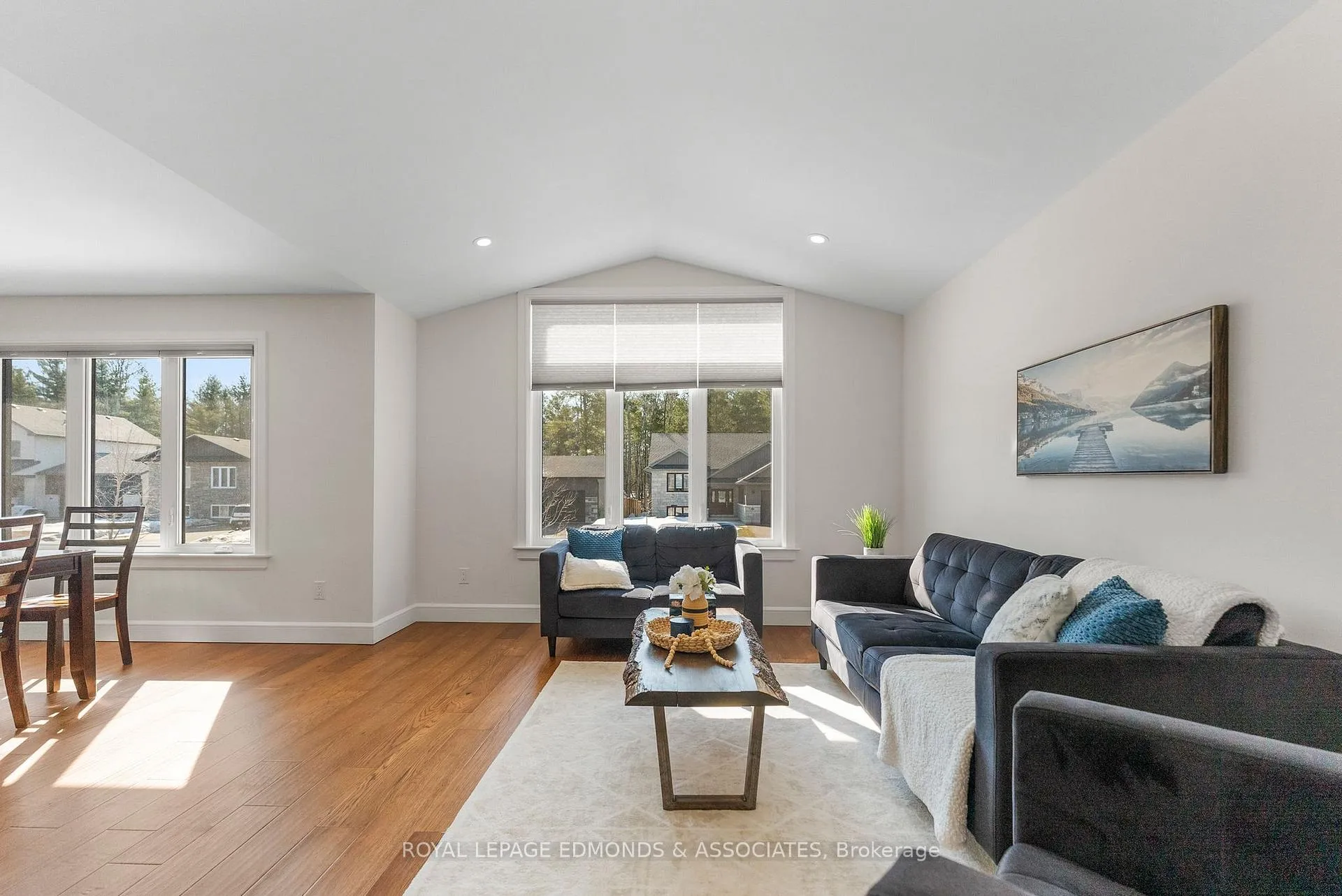 Photo 9 of 142 Chad Street, Petawawa — HOMEH