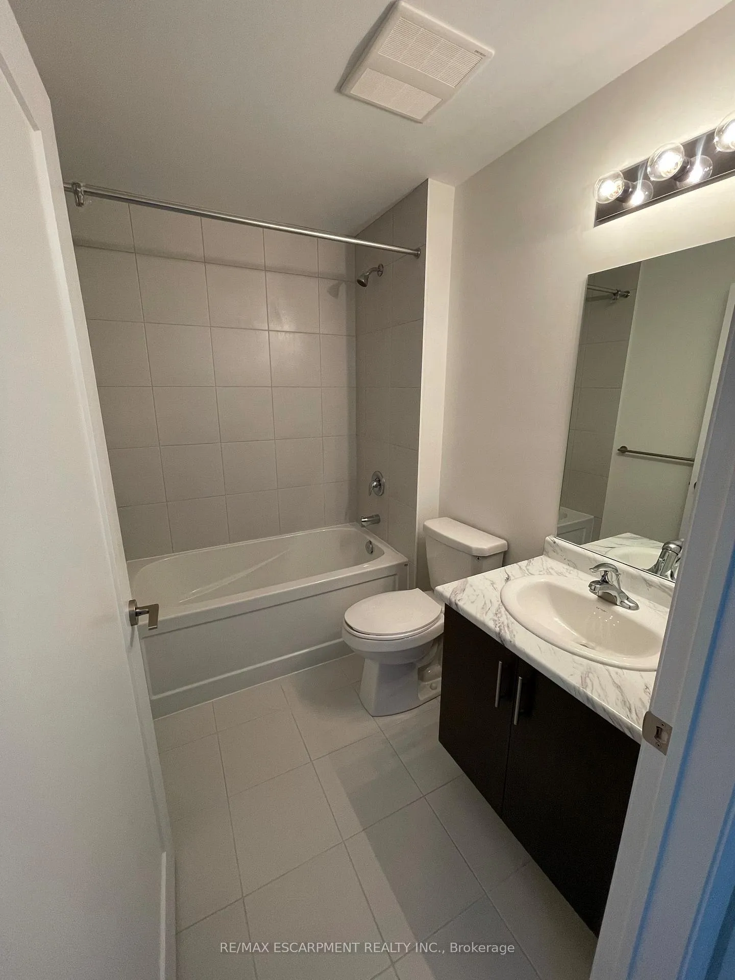 Photo 8 of Unit 334, 16 Concord Place, Grimsby, Grimsby Beach — HOMEH