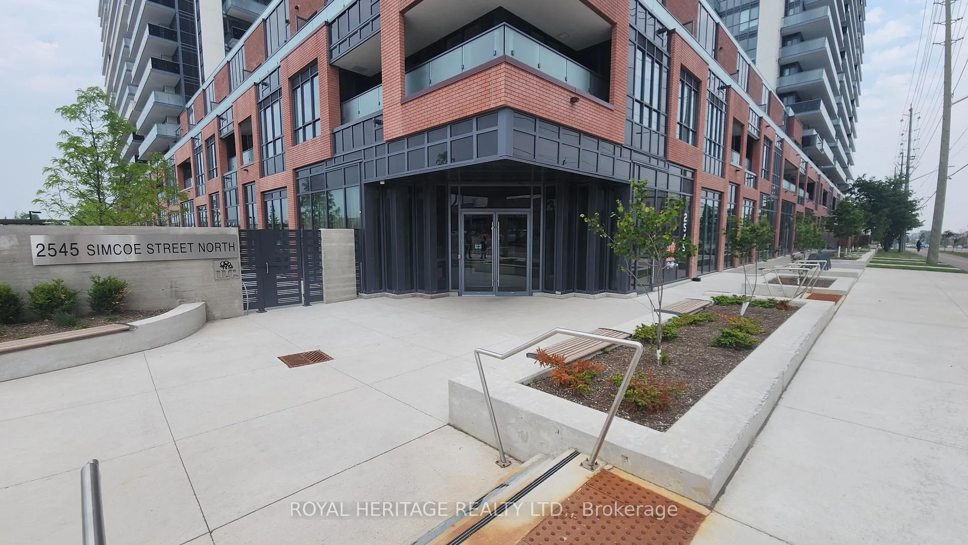 Photo 1 of Unit 535, 2545 Simcoe Street N, Oshawa, Windfields — HOMEH