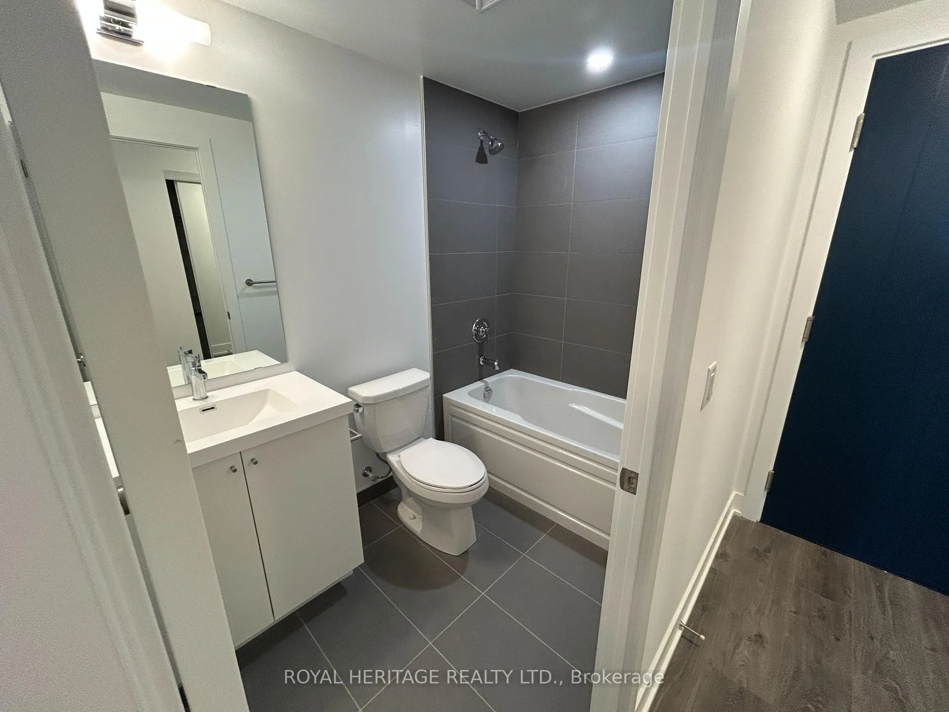Photo 6 of Unit 535, 2545 Simcoe Street N, Oshawa, Windfields — HOMEH