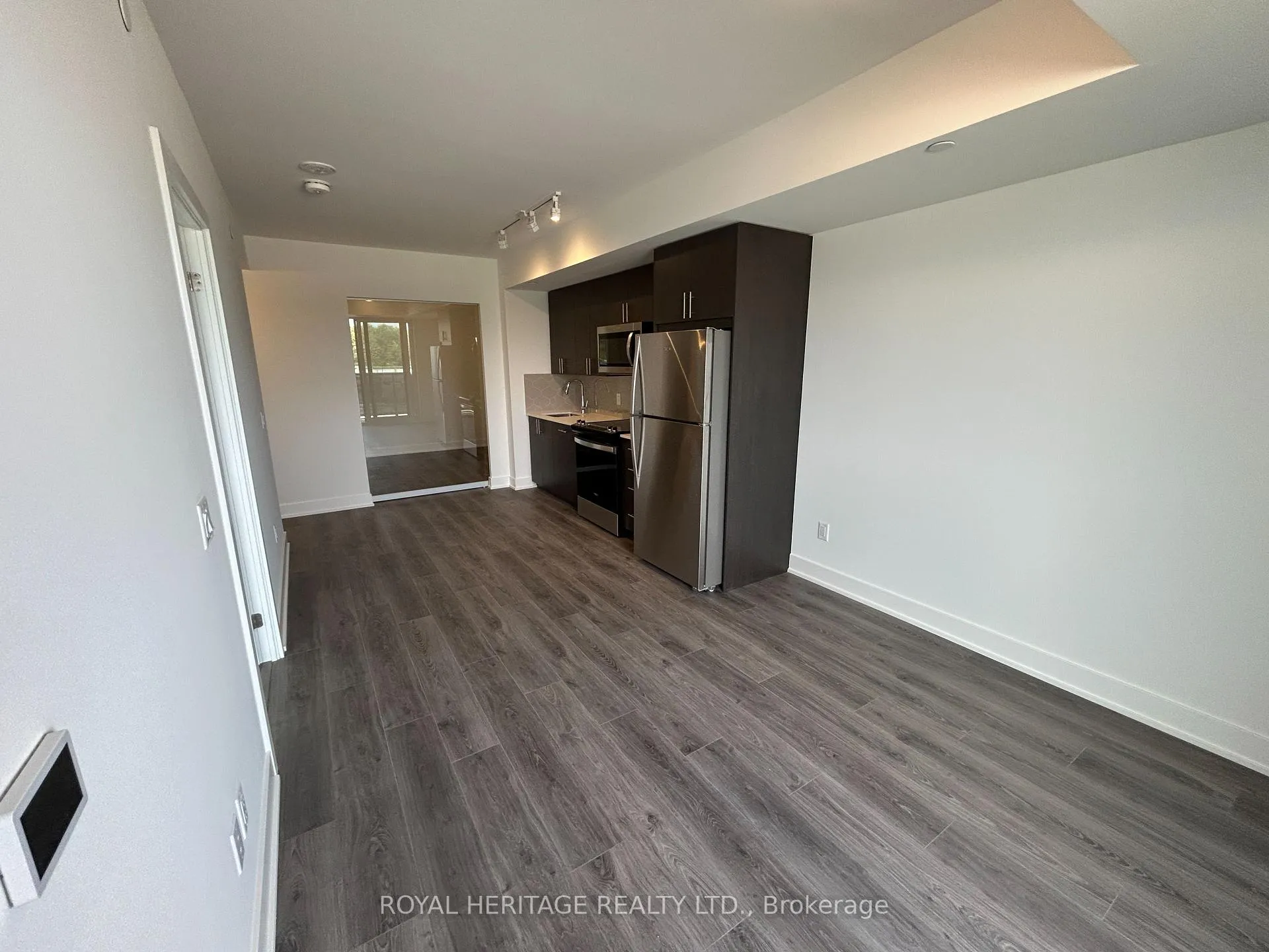 Photo 8 of Unit 535, 2545 Simcoe Street N, Oshawa, Windfields — HOMEH