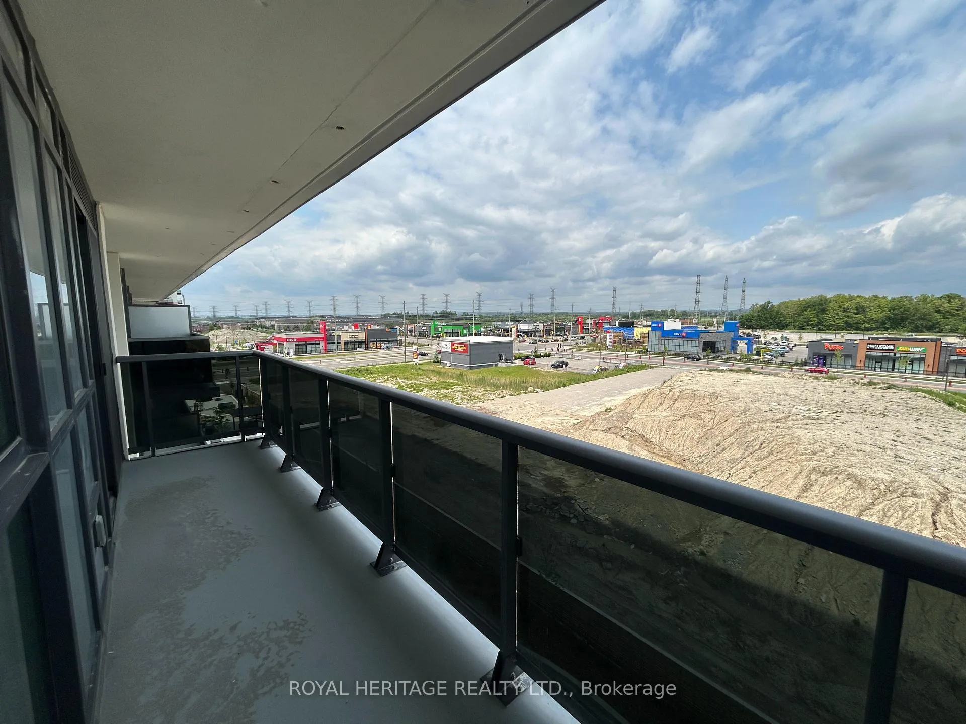 Photo 14 of Unit 535, 2545 Simcoe Street N, Oshawa, Windfields — HOMEH