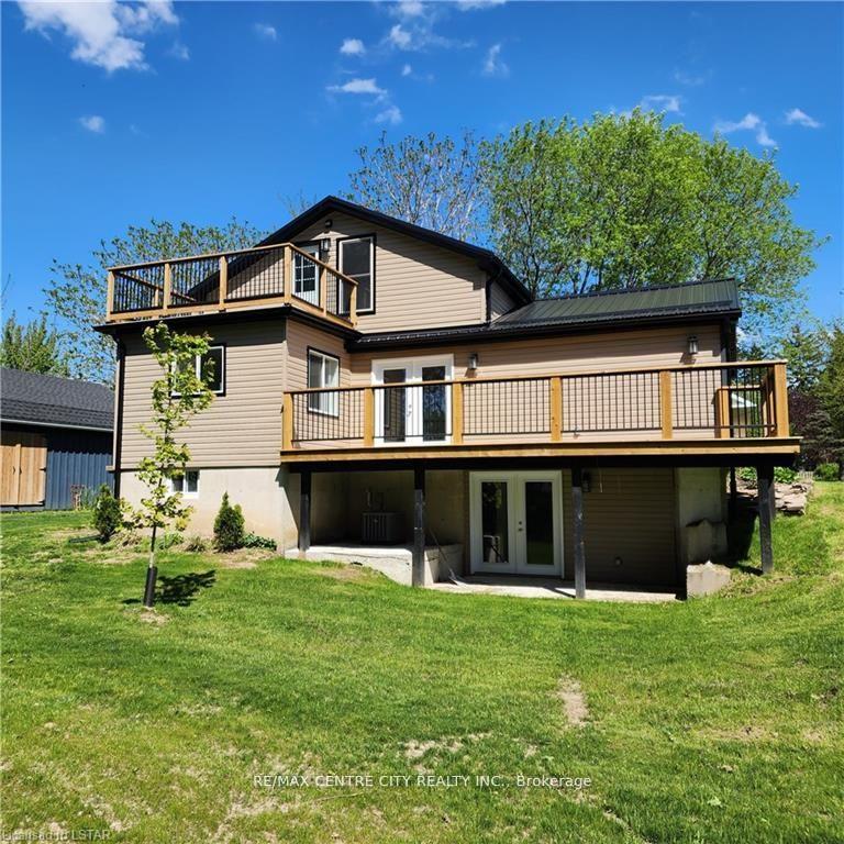 Photo 2 of 42420 42400 John Wise Line E, Central Elgin, Rural Central Elgin — HOMEH