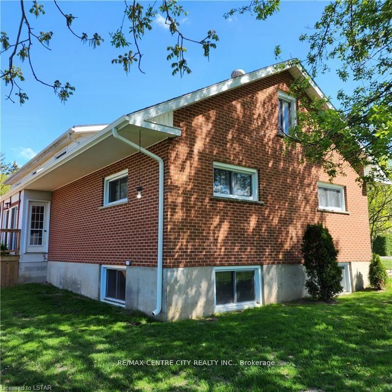 Photo 6 of 42420 42400 John Wise Line E, Central Elgin, Rural Central Elgin — HOMEH