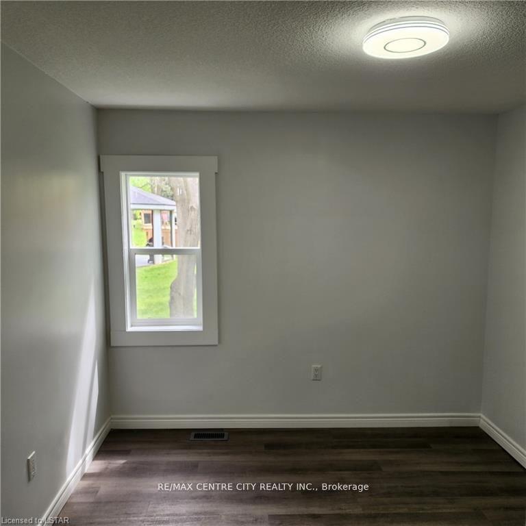 Photo 20 of 42420 42400 John Wise Line E, Central Elgin, Rural Central Elgin — HOMEH