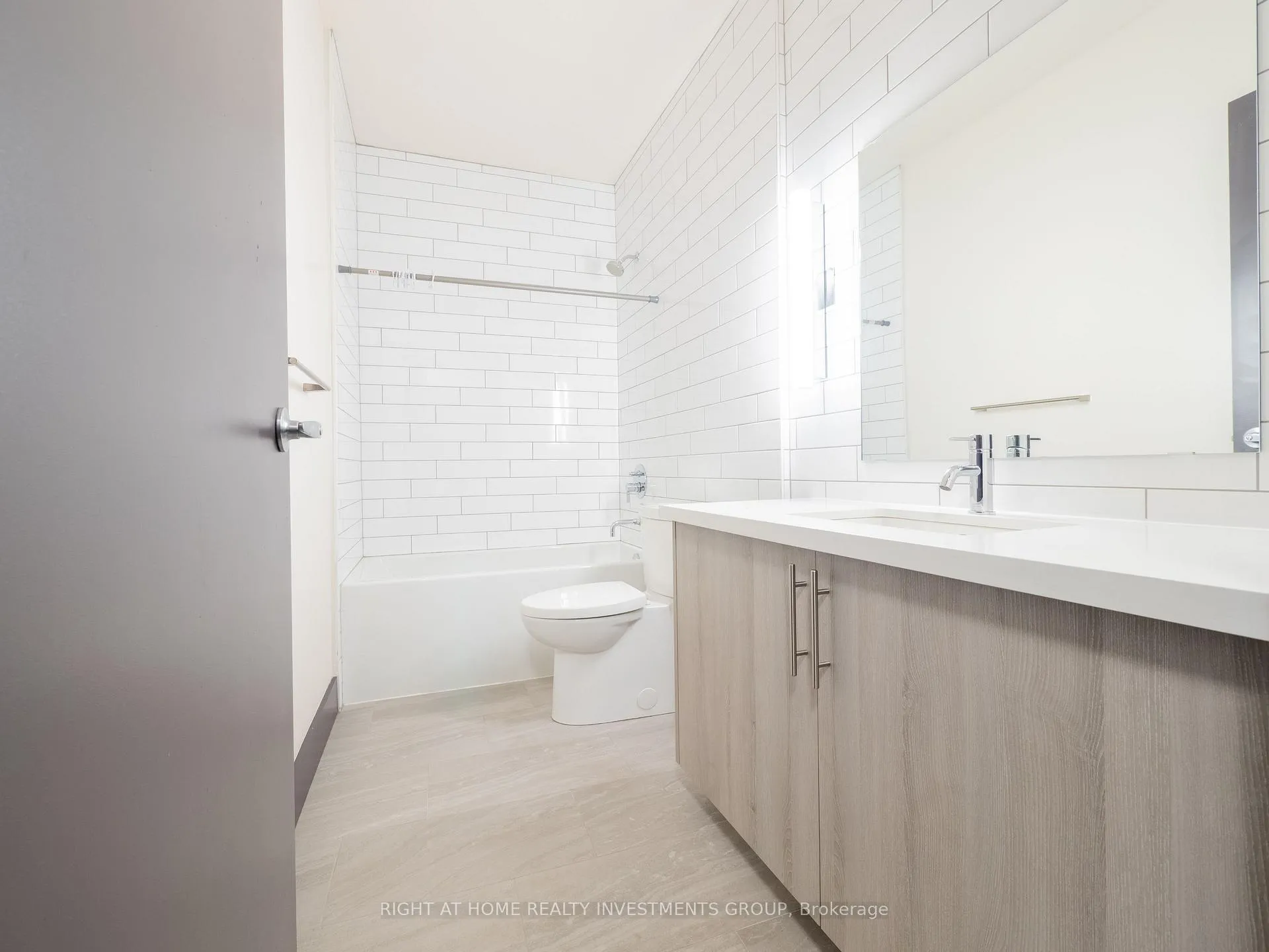 Photo 25 of Unit 302, 121 King Street E, Hamilton, Beasley — HOMEH