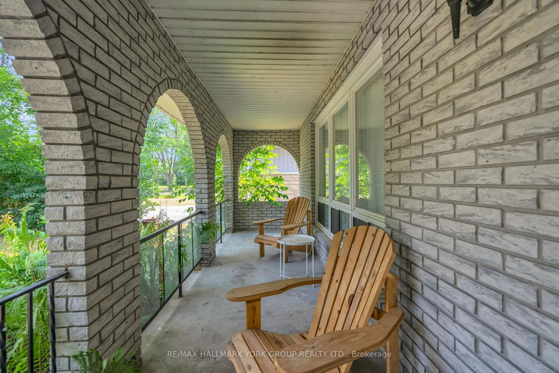 Photo 9 of 96 Riverview Beach Road, Georgina, Pefferlaw — HOMEH