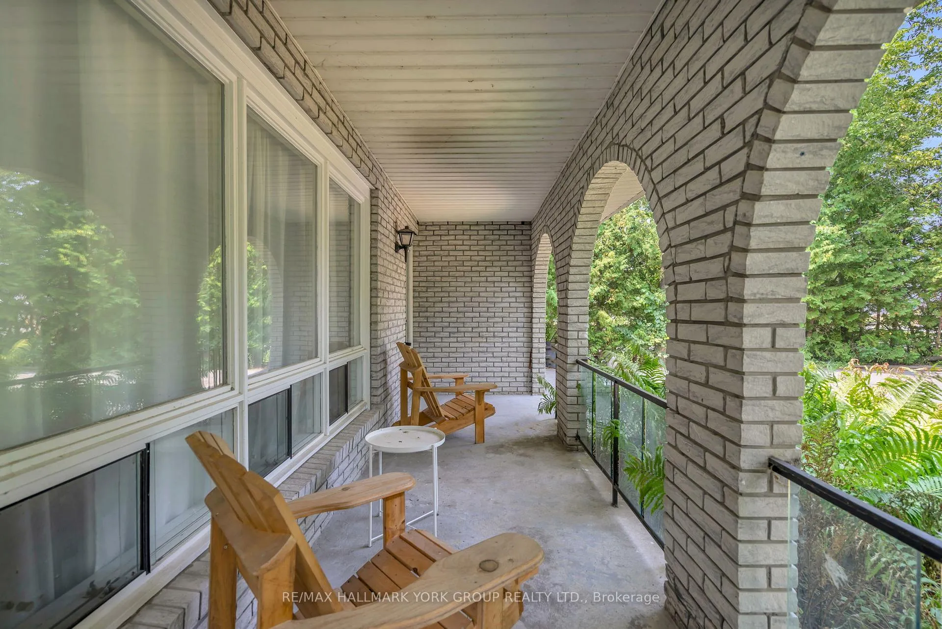Photo 10 of 96 Riverview Beach Road, Georgina, Pefferlaw — HOMEH