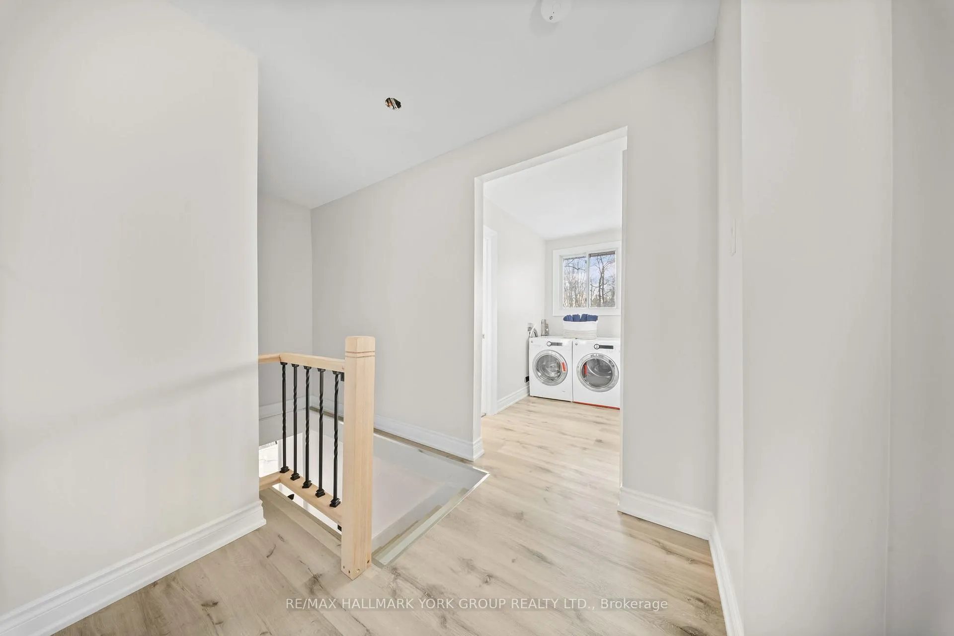 Photo 28 of 96 Riverview Beach Road, Georgina, Pefferlaw — HOMEH