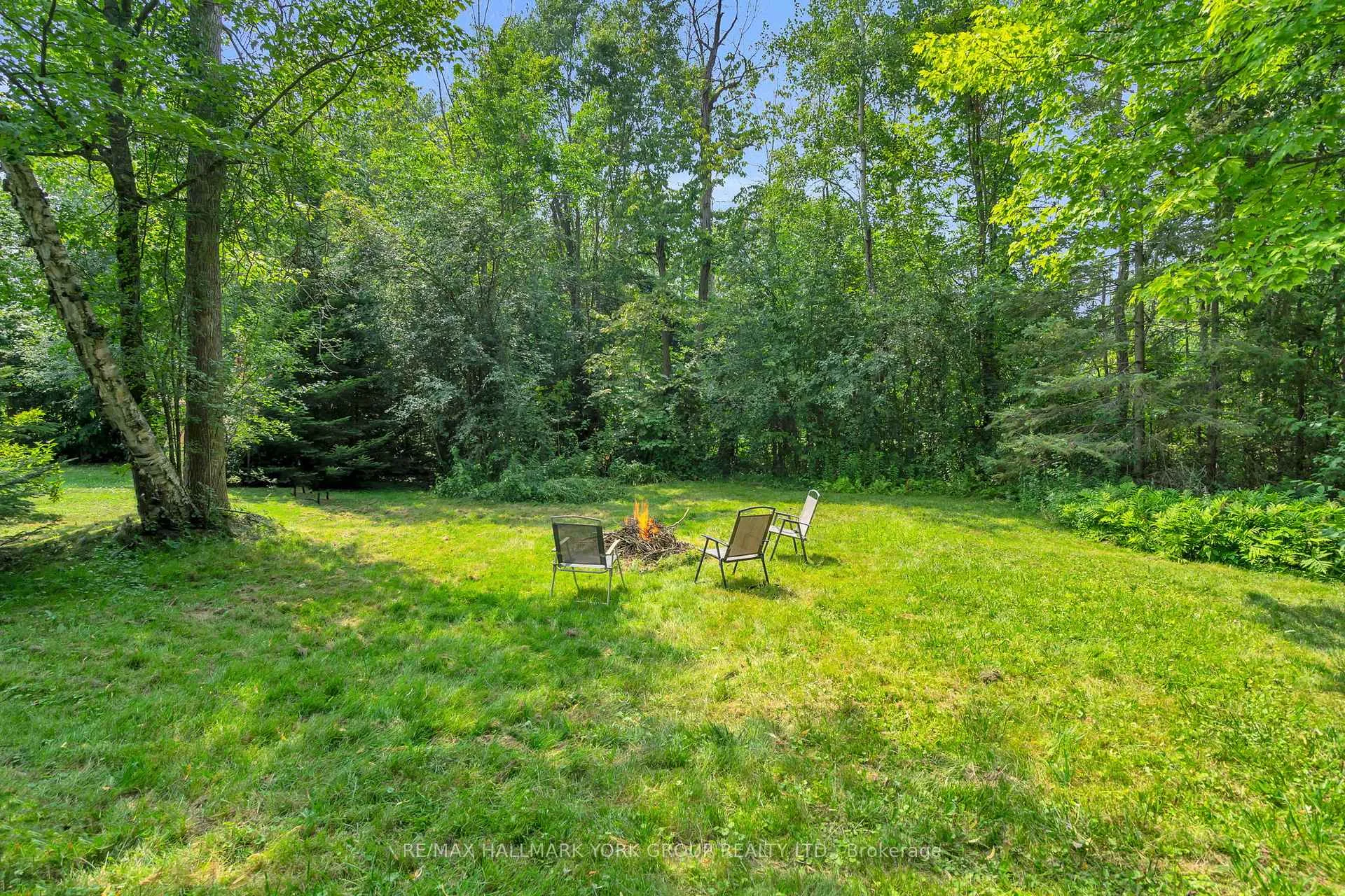 Photo 40 of 96 Riverview Beach Road, Georgina, Pefferlaw — HOMEH