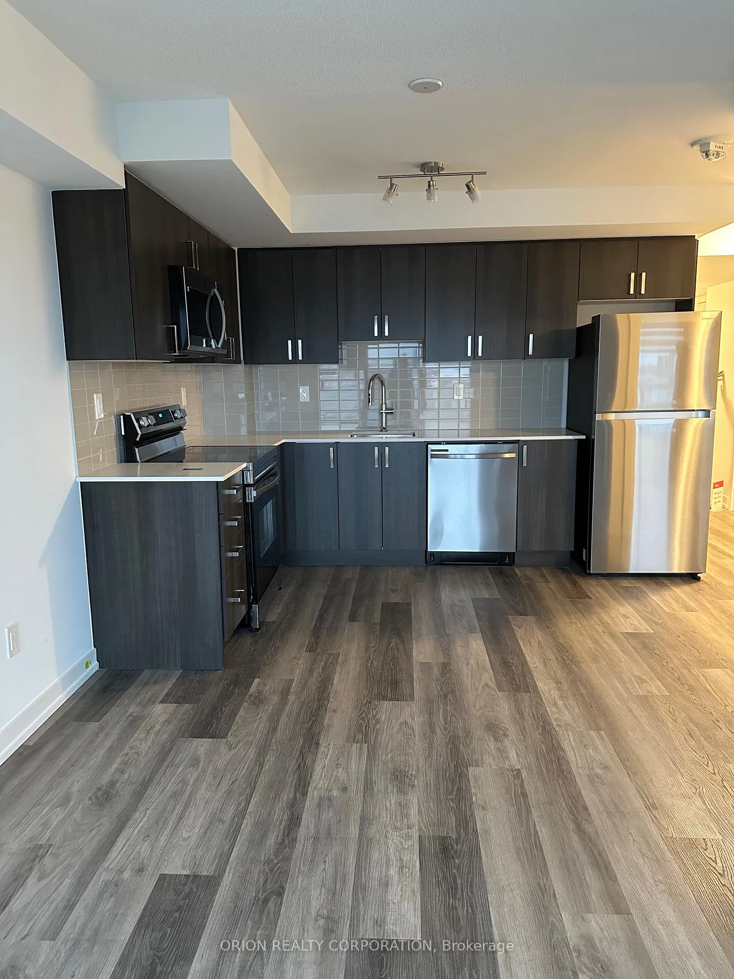 Photo 1 of Unit 911, 1435 Celebration Drive, Pickering, Bay Ridges — HOMEH