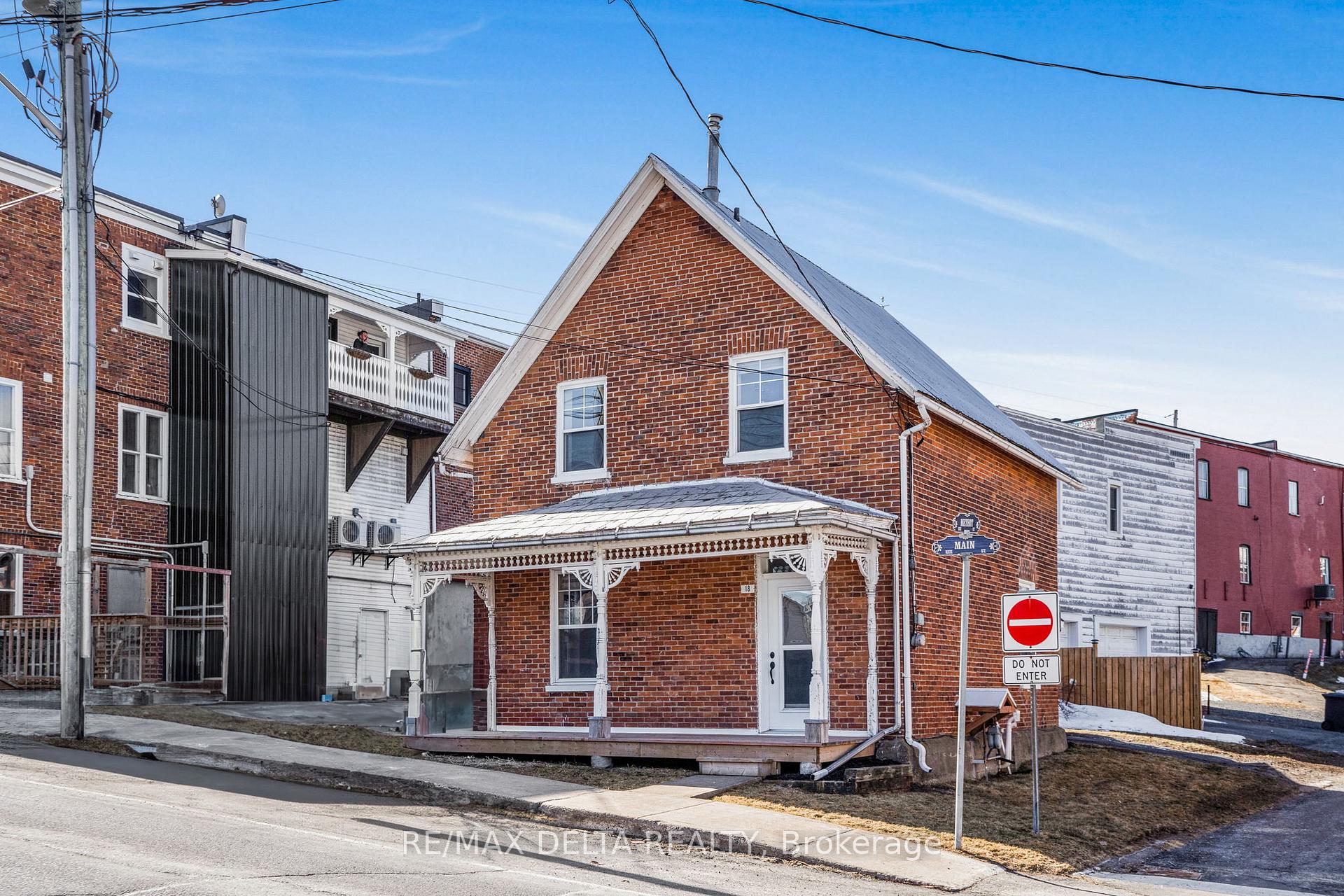 Photo 1 of 18 Main Street W, Champlain, Vankleek Hill — HOMEH