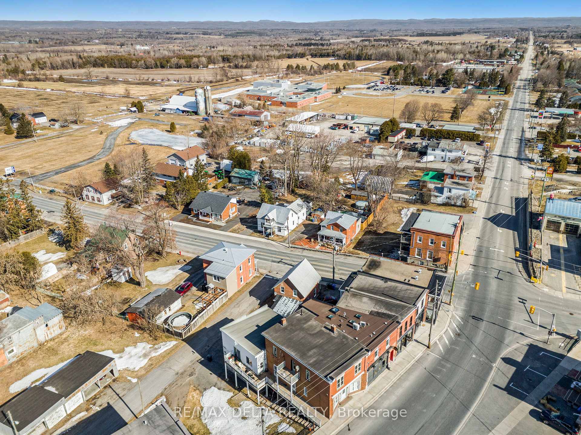 Photo 25 of 18 Main Street W, Champlain, Vankleek Hill — HOMEH