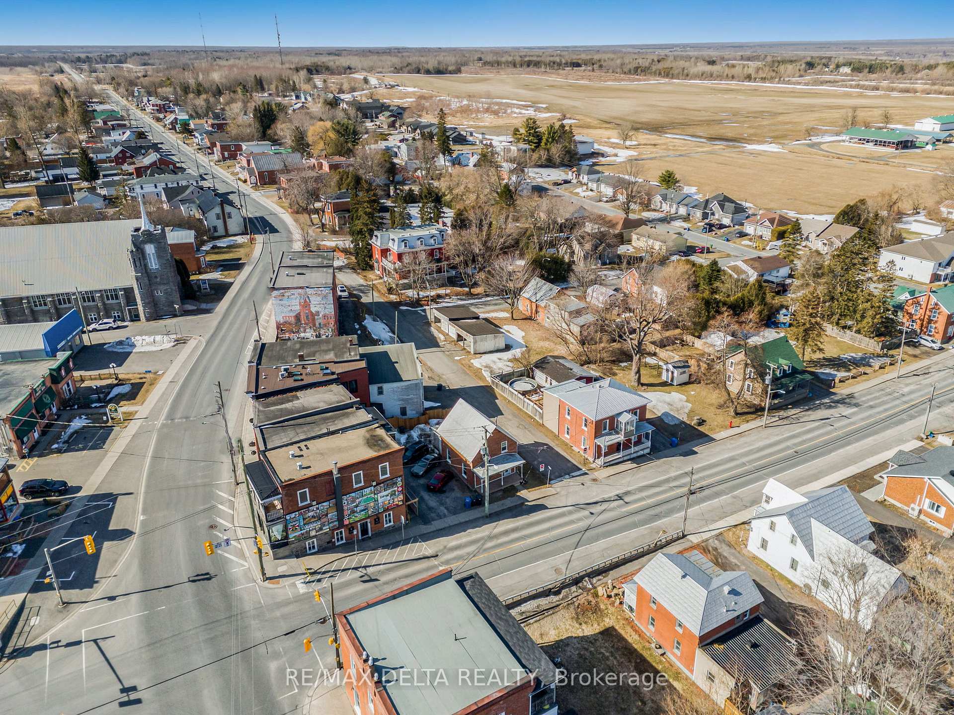 Photo 26 of 18 Main Street W, Champlain, Vankleek Hill — HOMEH