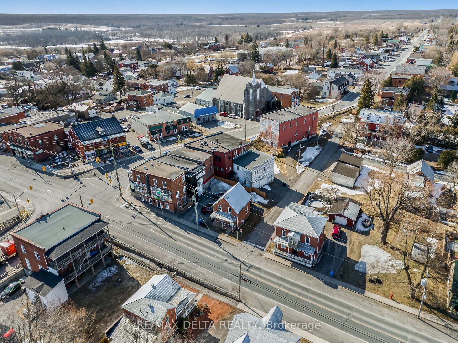 Photo 28 of 18 Main Street W, Champlain, Vankleek Hill — HOMEH