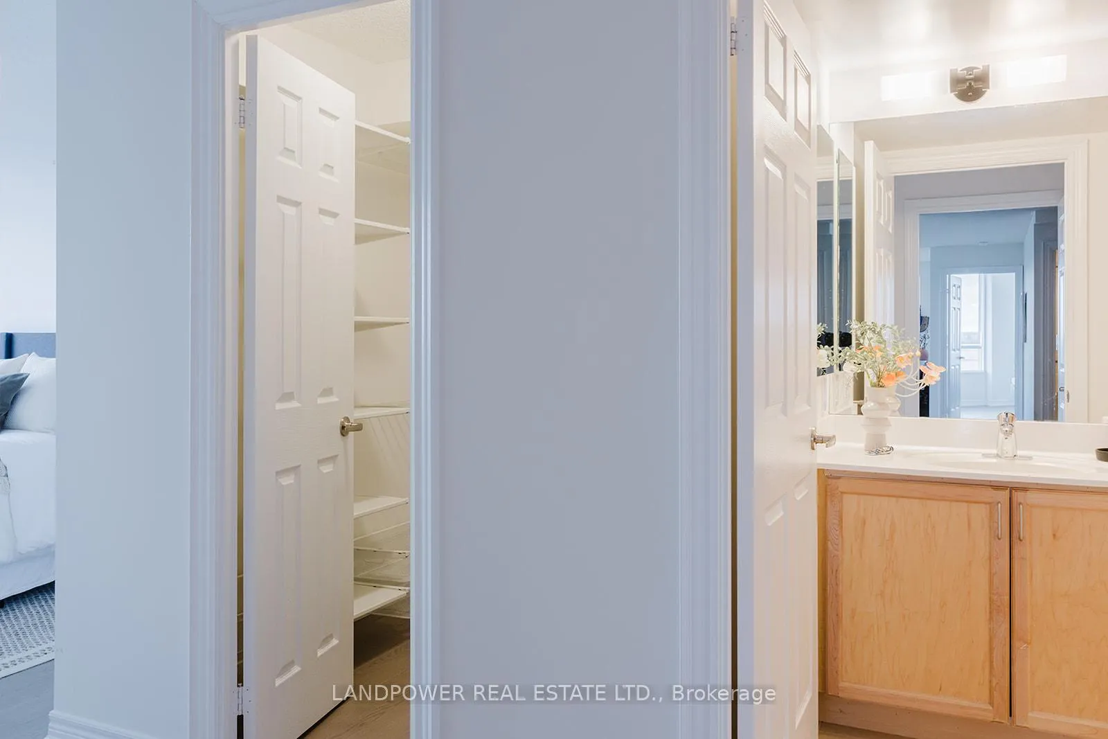 Photo 26 of Unit 1116, 33 Cox Boulevard, Markham, Unionville — HOMEH